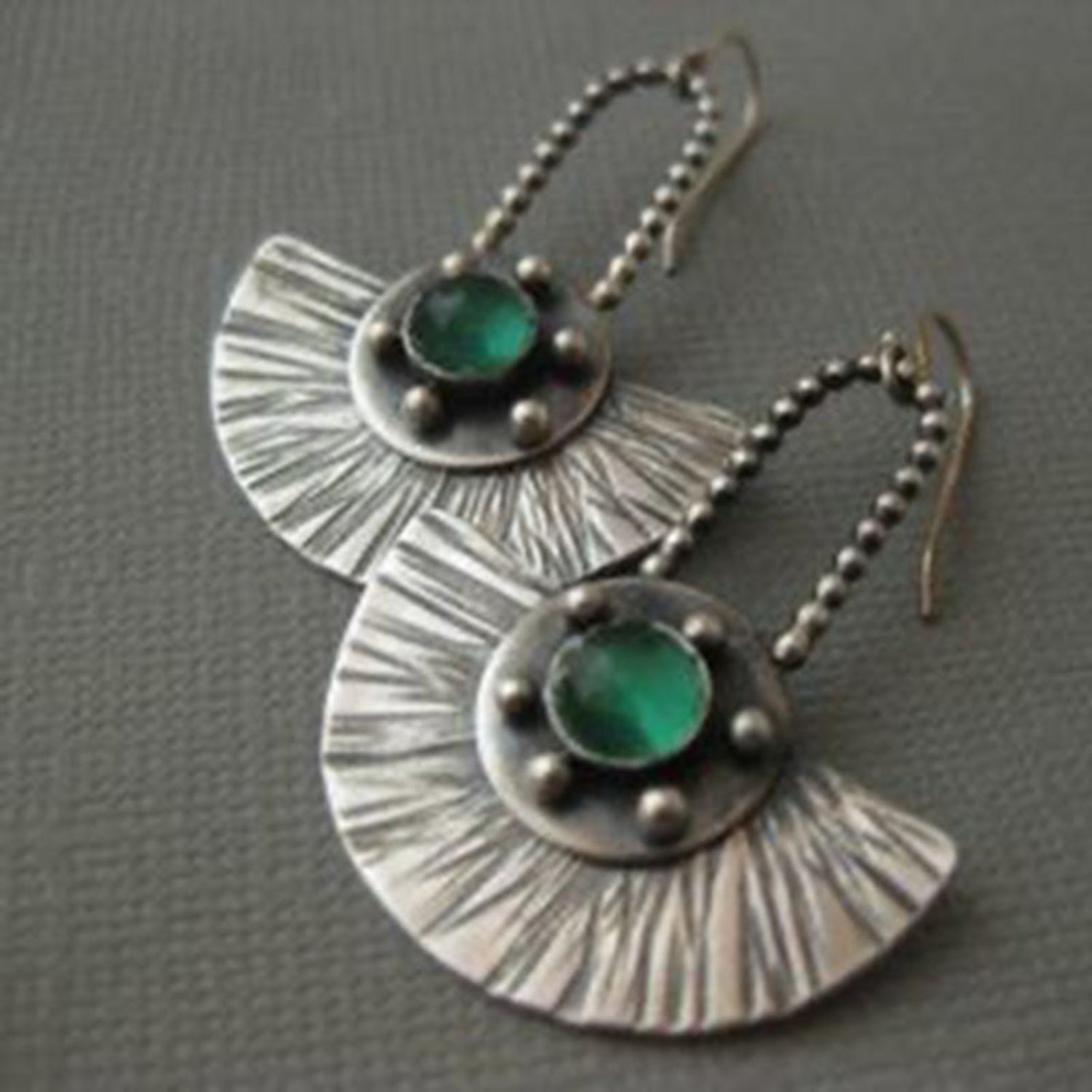 Silver Emerald Fan Drops JLT13750