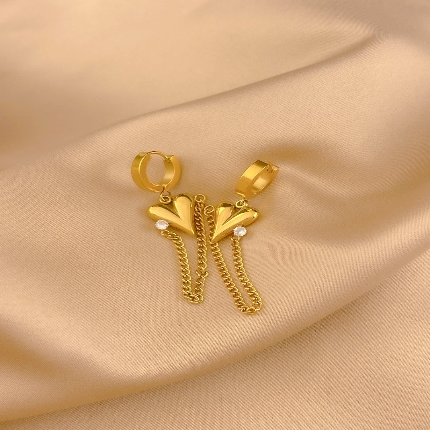Gold Heart Chain Drop Earrings JLT13773