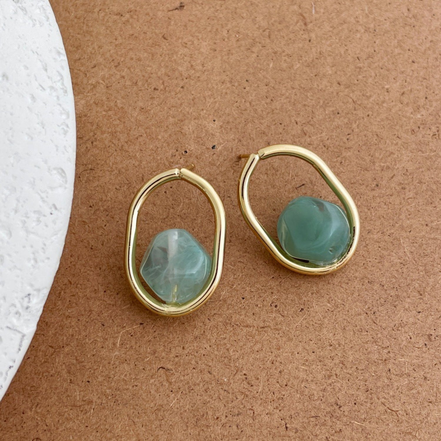 Gold Oval Light Green Earrings JLT13788