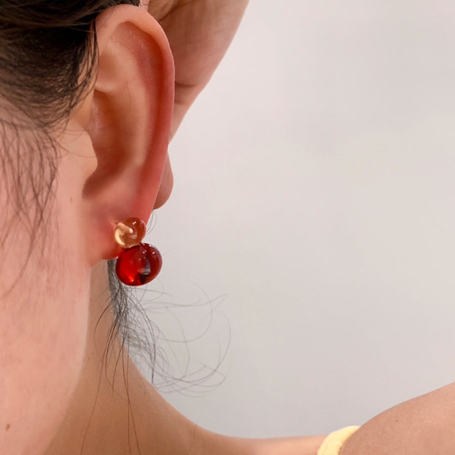 Red and Amber Resin Earrings JLT13790