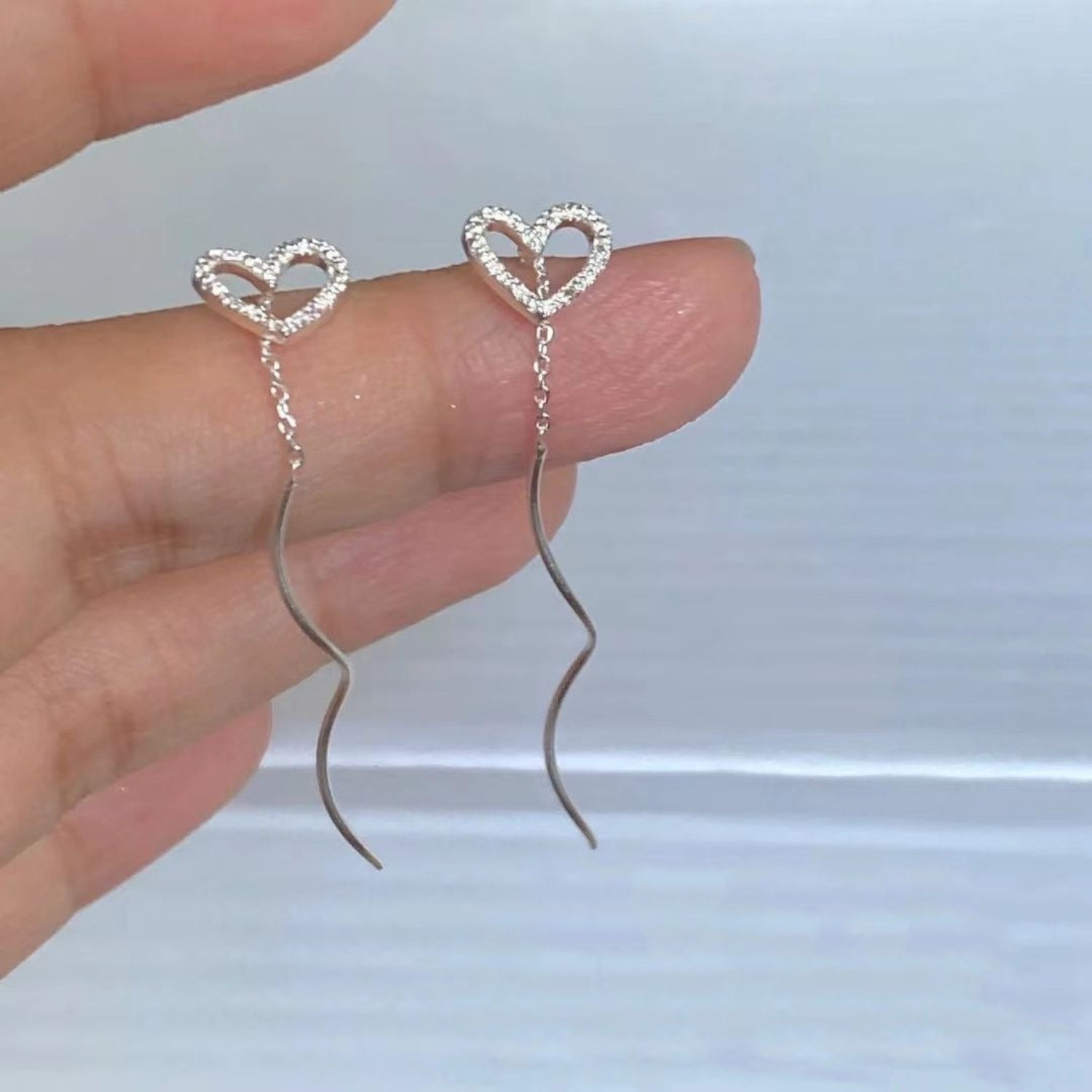 Silver Heart Wavy Drop Earrings JLT13815
