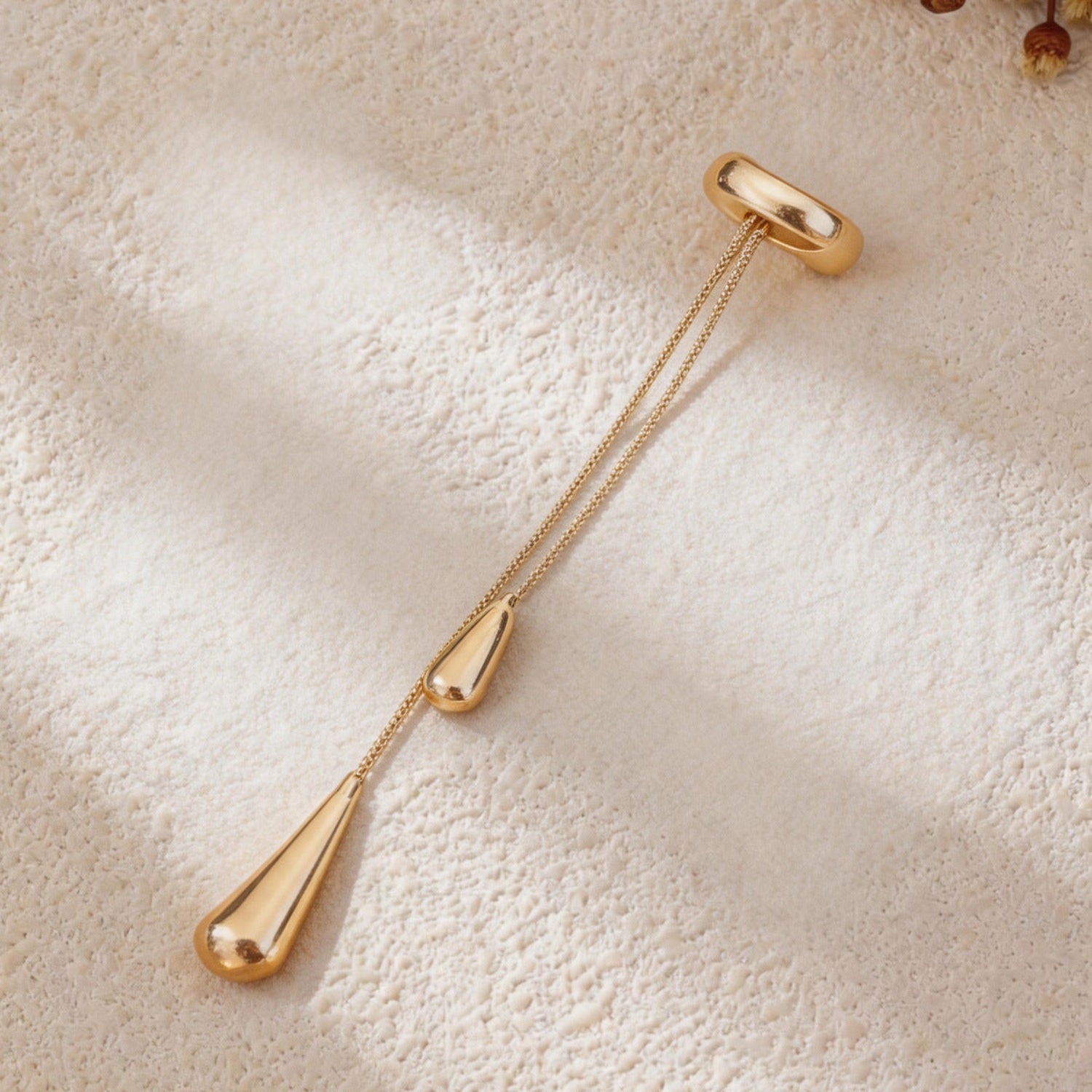 Gold Elegant Teardrop Ear Cuff JLT13897