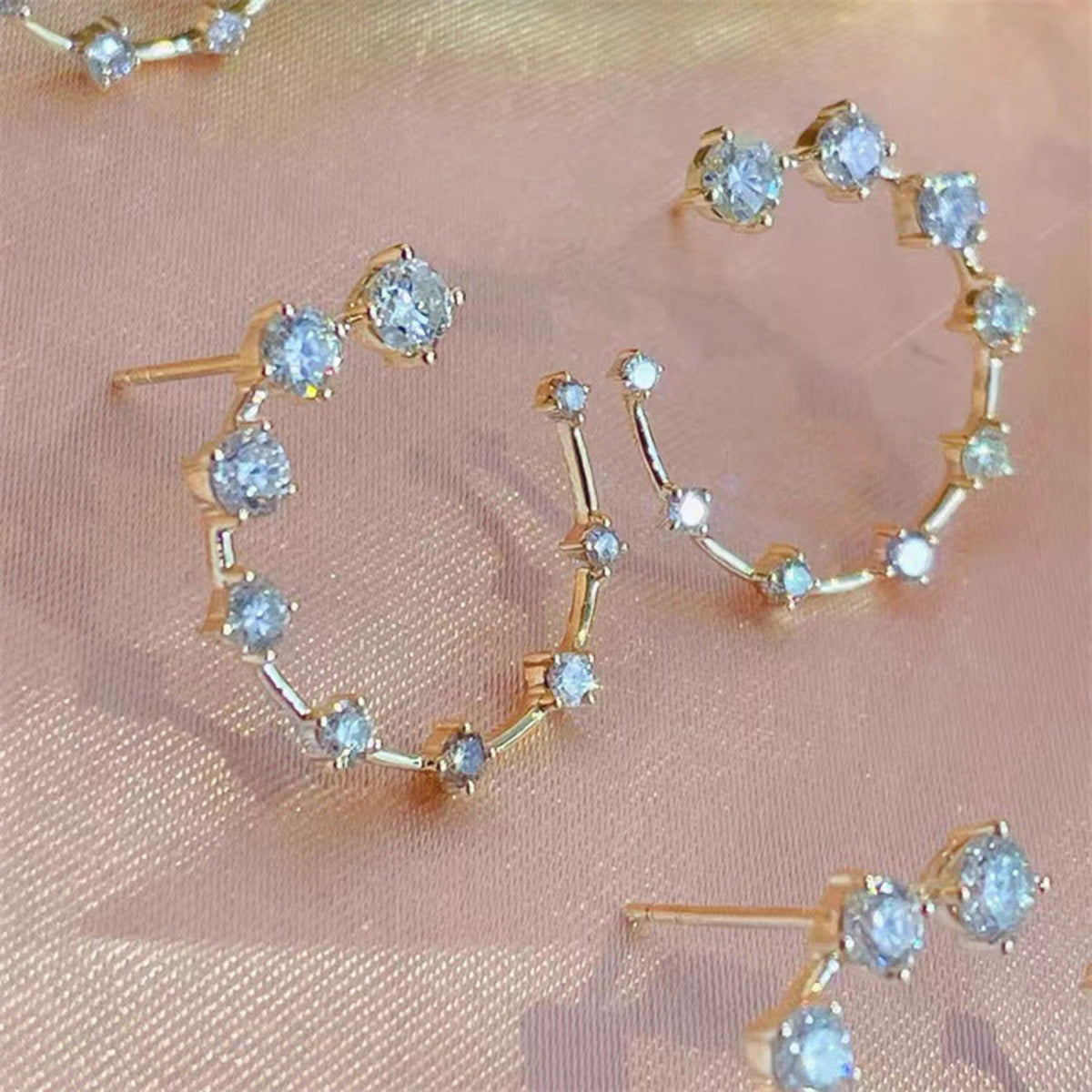 White Crystal Hoop Earrings JLT13954