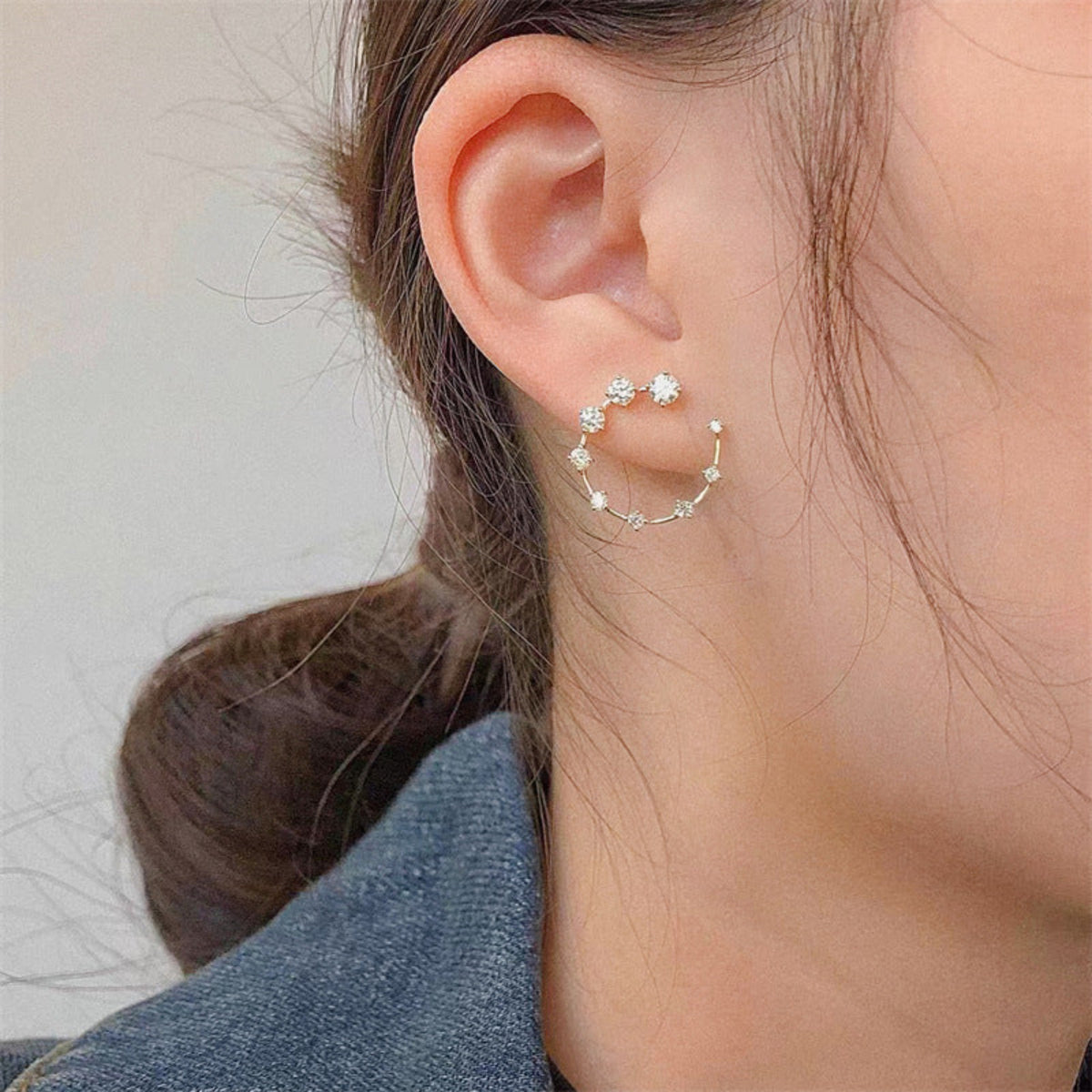 White Crystal Hoop Earrings JLT13954