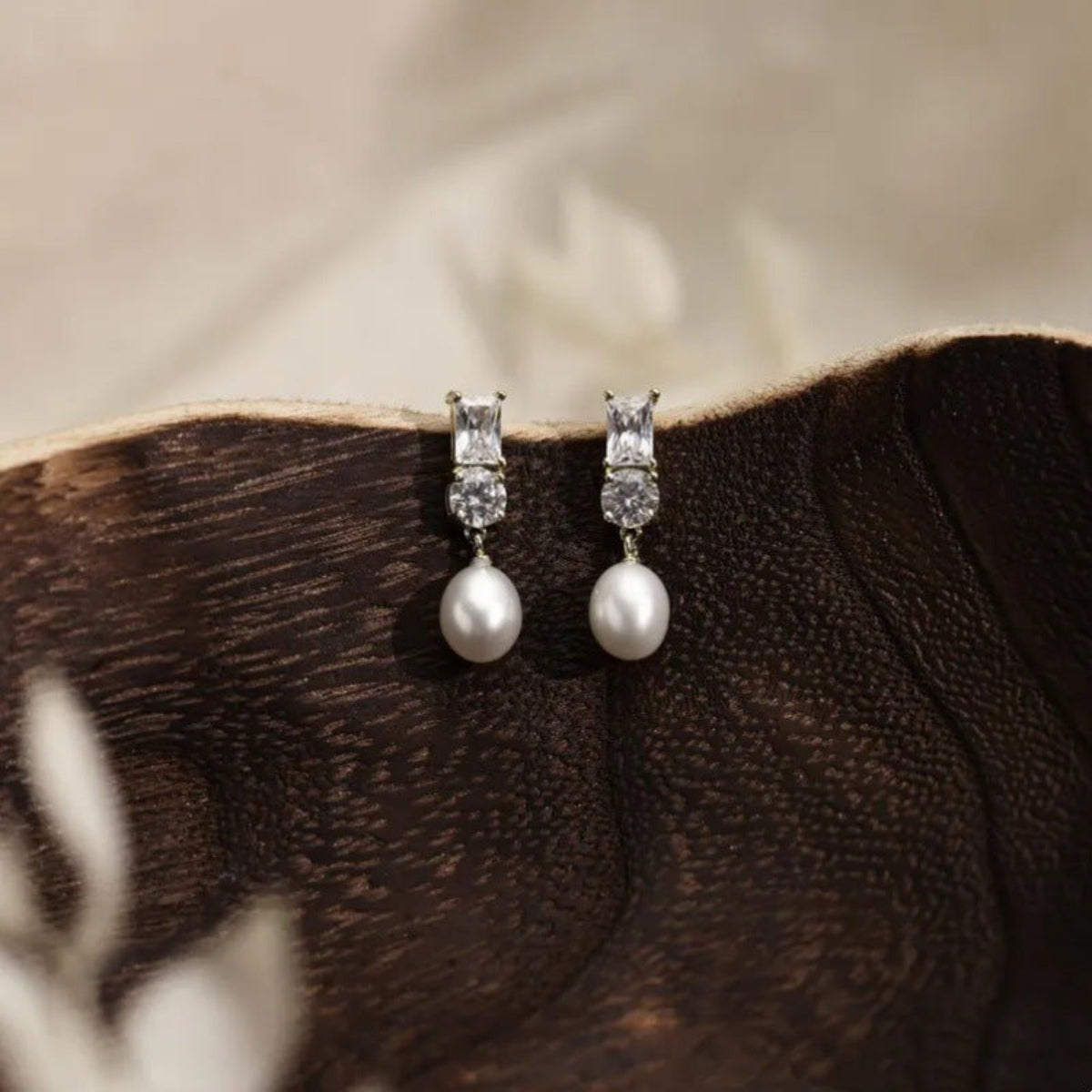 Silver Pearl Drop Earrings JLT13983
