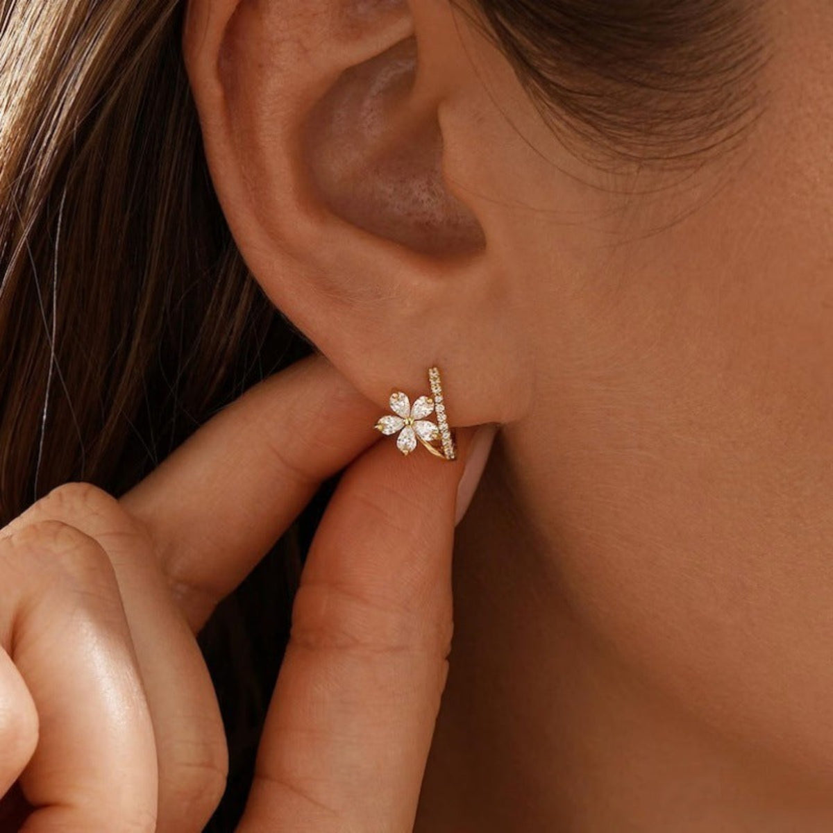 Gold Crystal Flower Stud Earrings JLT13985