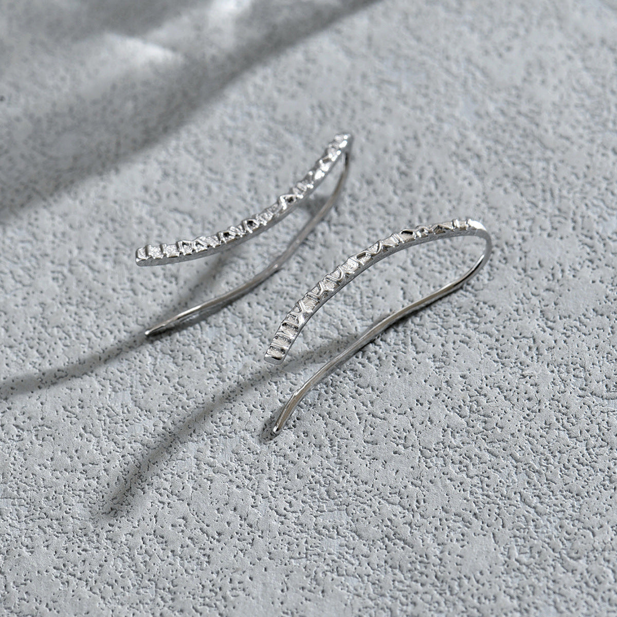 Silver Minimal Curved Drop Earrings JLT14004