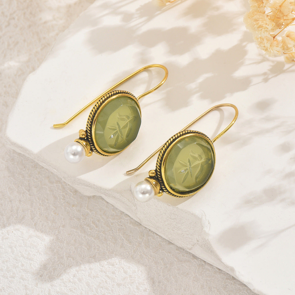 Vintage Olive Green Round Pearl Earrings JLT14049
