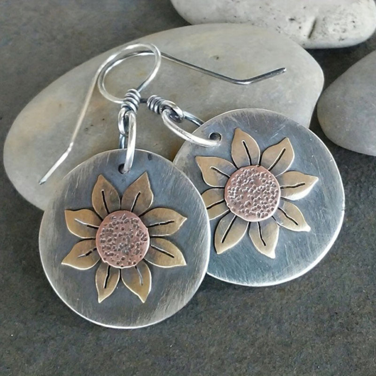 Round Botanical Engraved Drop Earrings JLT14062