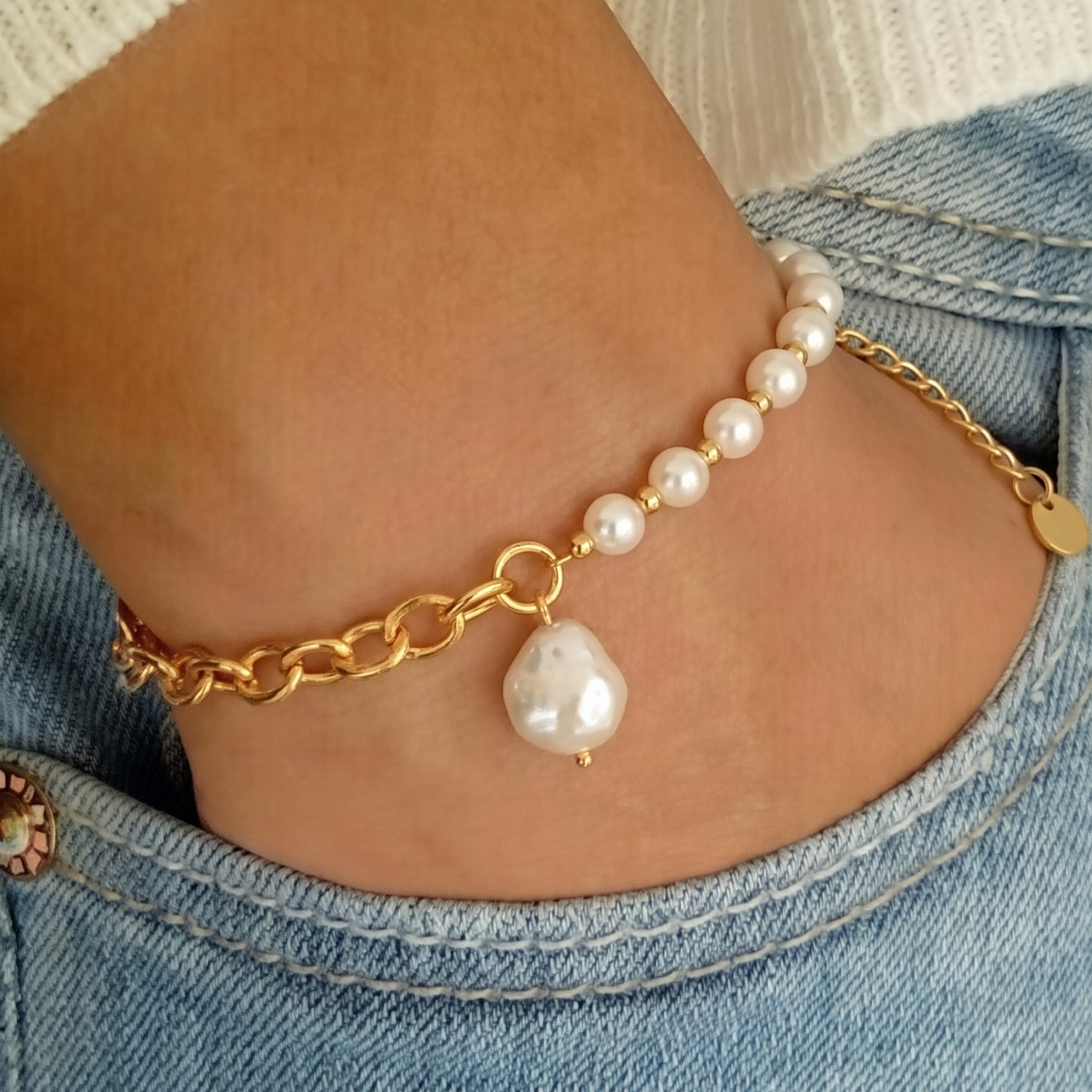 just-lil-things-artificial-Pearl Beaded Chain Bracelet for Women-jltb0372