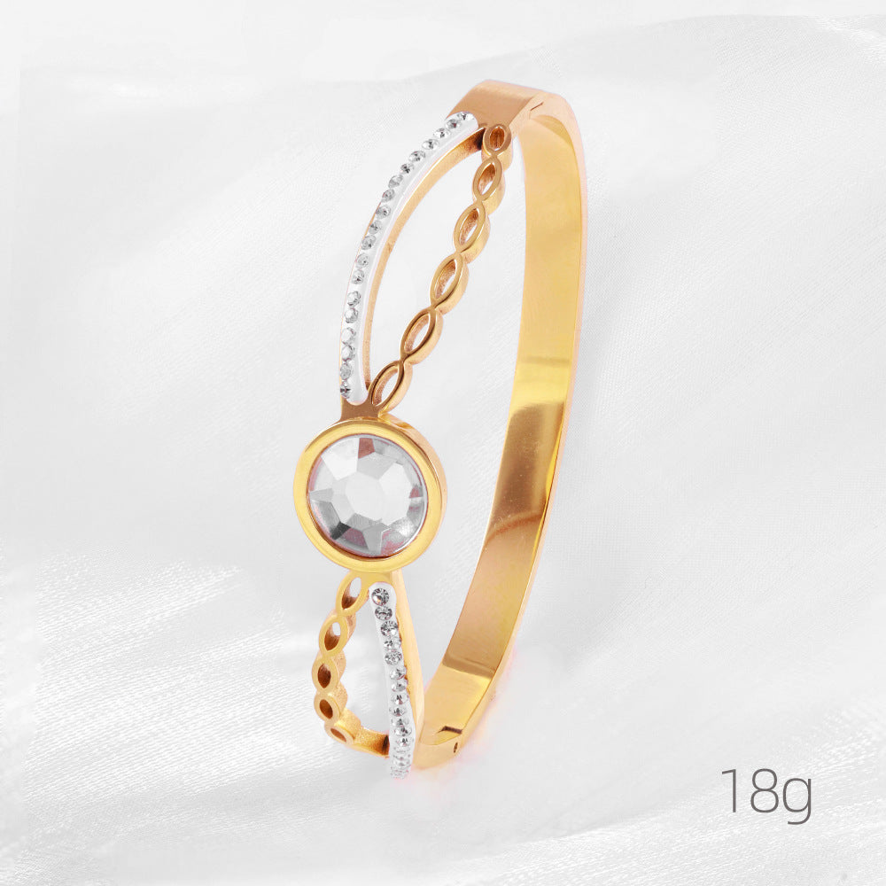 Sparkling Gold Bracelet with Centerpiece Crystal and Rhinestone JLTB0671