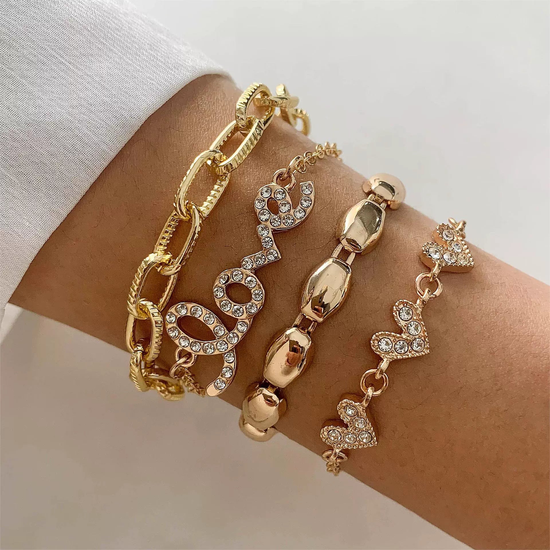 "Golden Romance Heart & Love Bracelet Set" JLTB0718