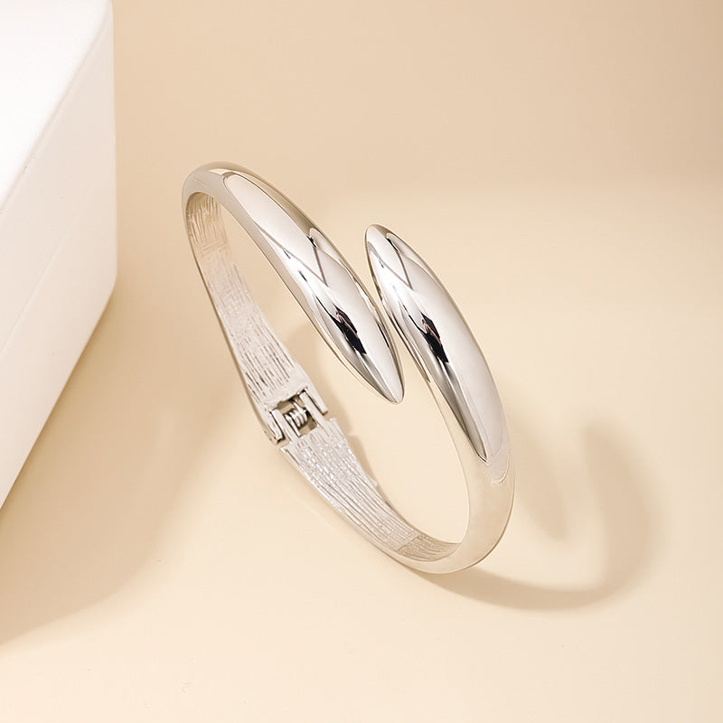 Fashionable  versatile stainless steel bracelets JLTB0747