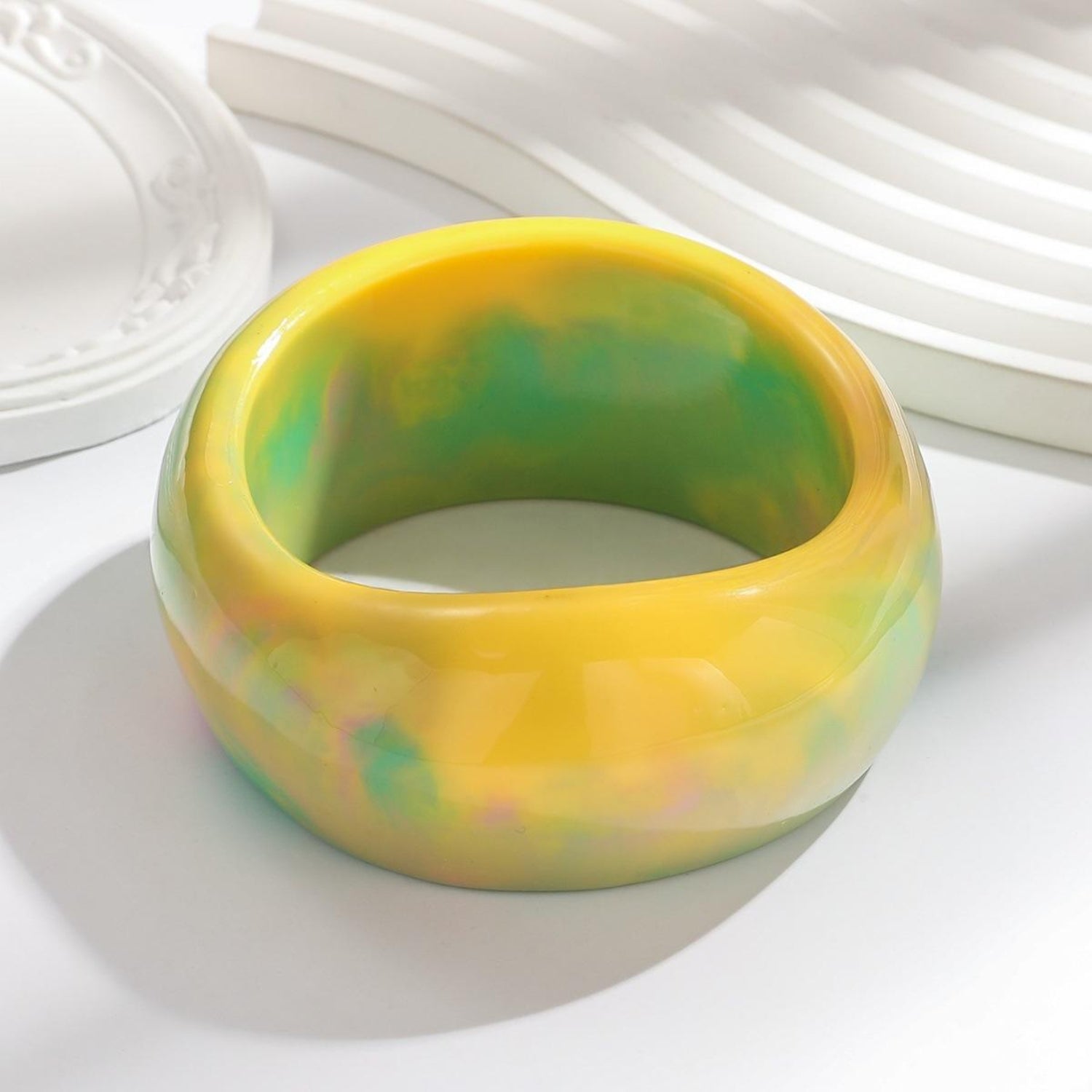 European and American style fashion macaron color gradient resin bracelet personality retro geometric round bracelet JLTB0826
