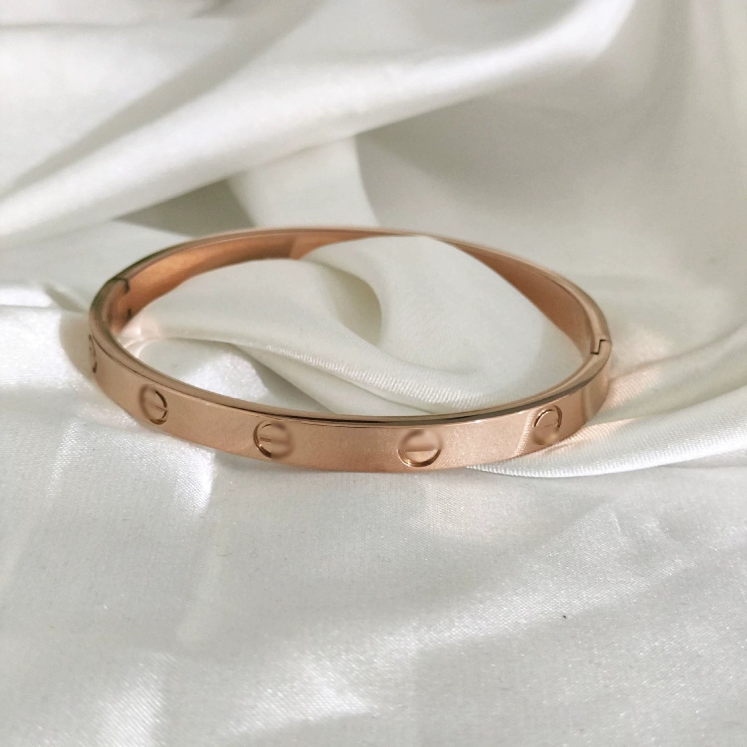 Just Lil Things Classic Rose Gold Screw Motif Bangle JLTB0874