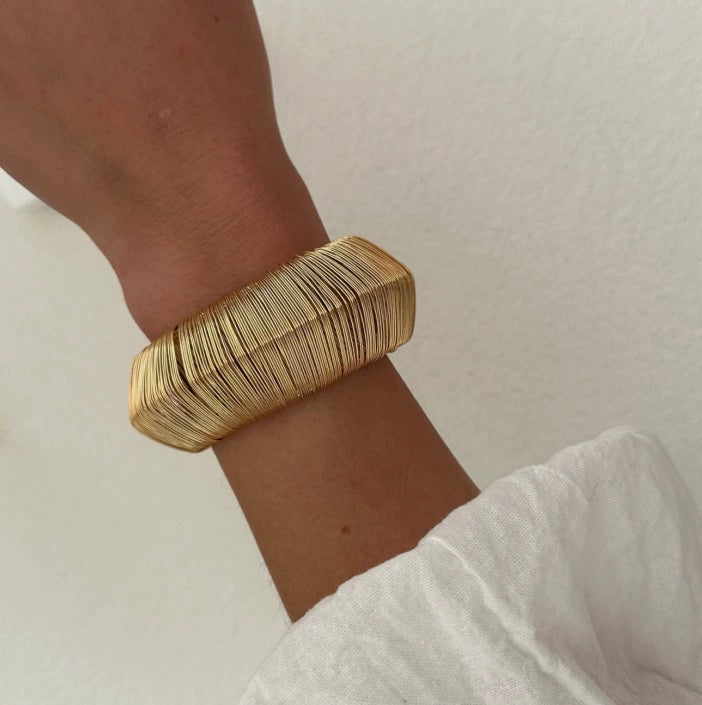 Just lil Things Textured Gold Dome Bangle – Layered Wire Design JLTB0890