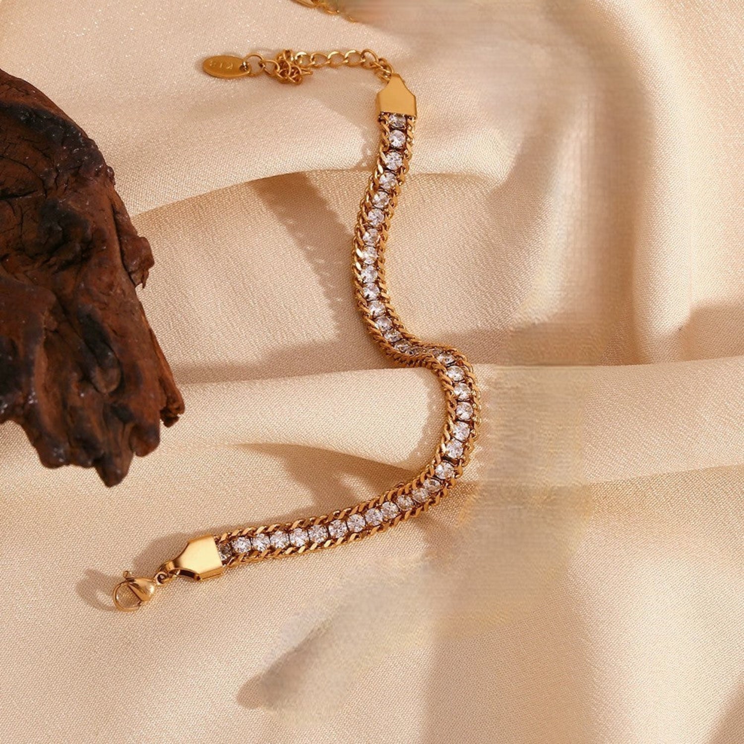 Just Lil Things Crystal Chain Luxe Bracelet JLTB0973