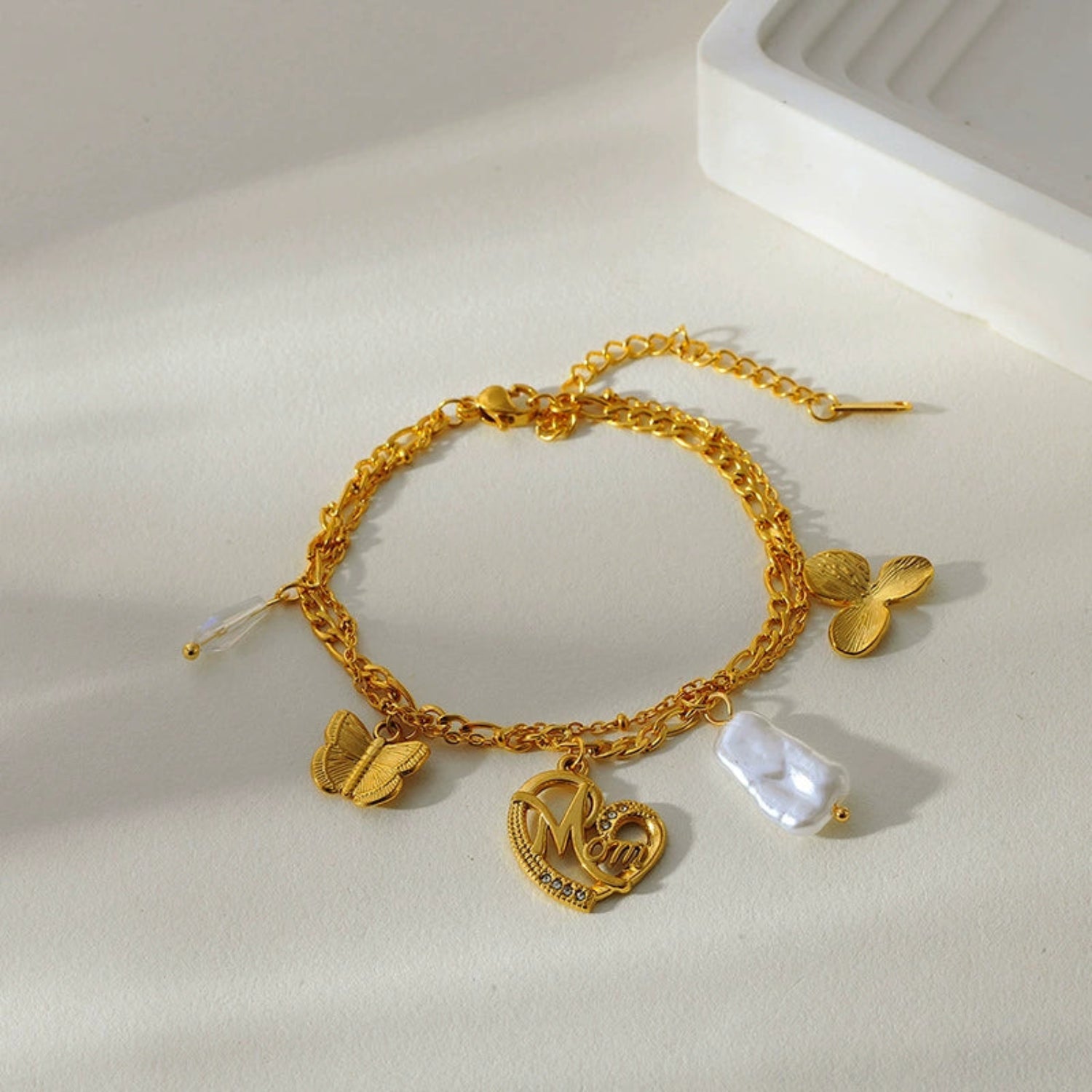 Layered "Mom" Charm Bracelet JLTB0997