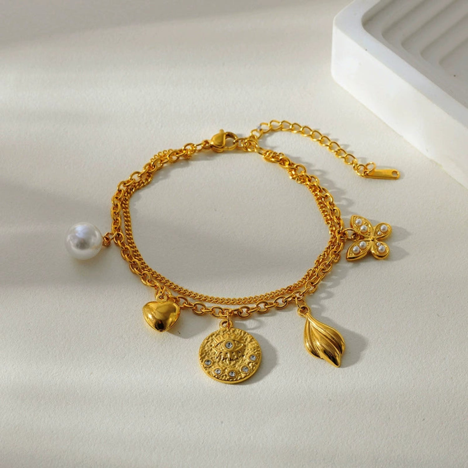 Layered Charm Bracelet with Pearl JLTB0999