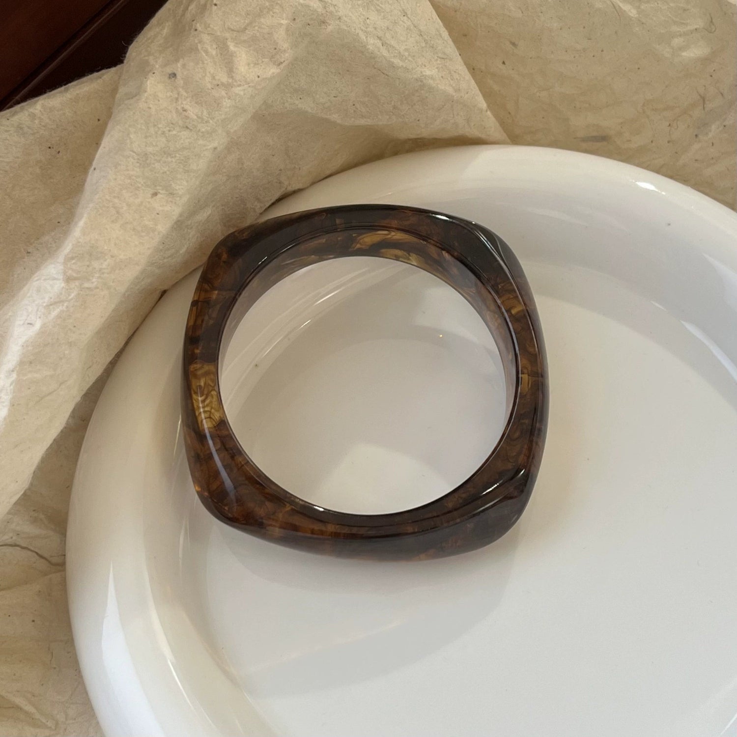 Tortoiseshell Square Resin Statement Bangle JLTB1013