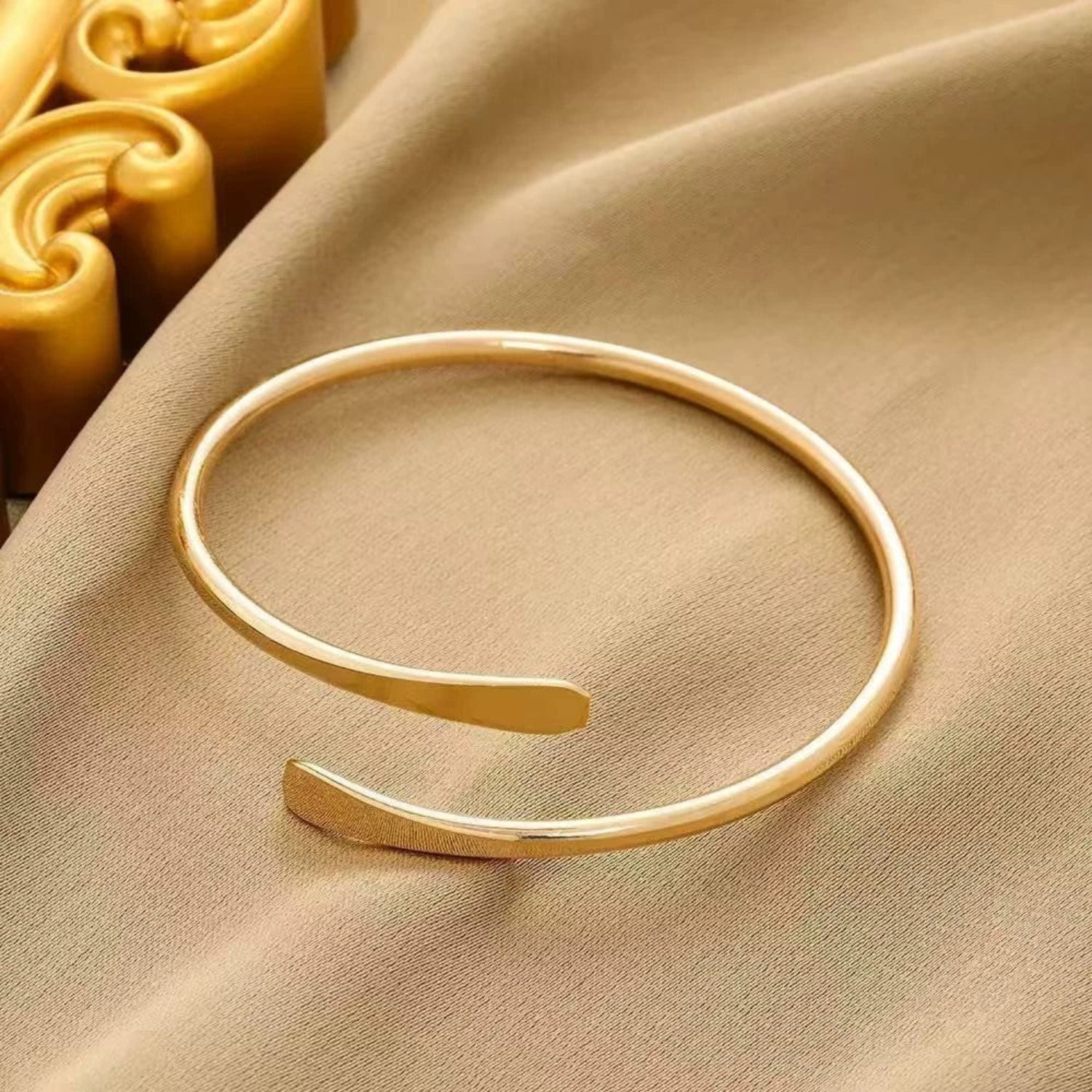 Minimalist Gold Wrap Bangle Bracelet JLTB1038
