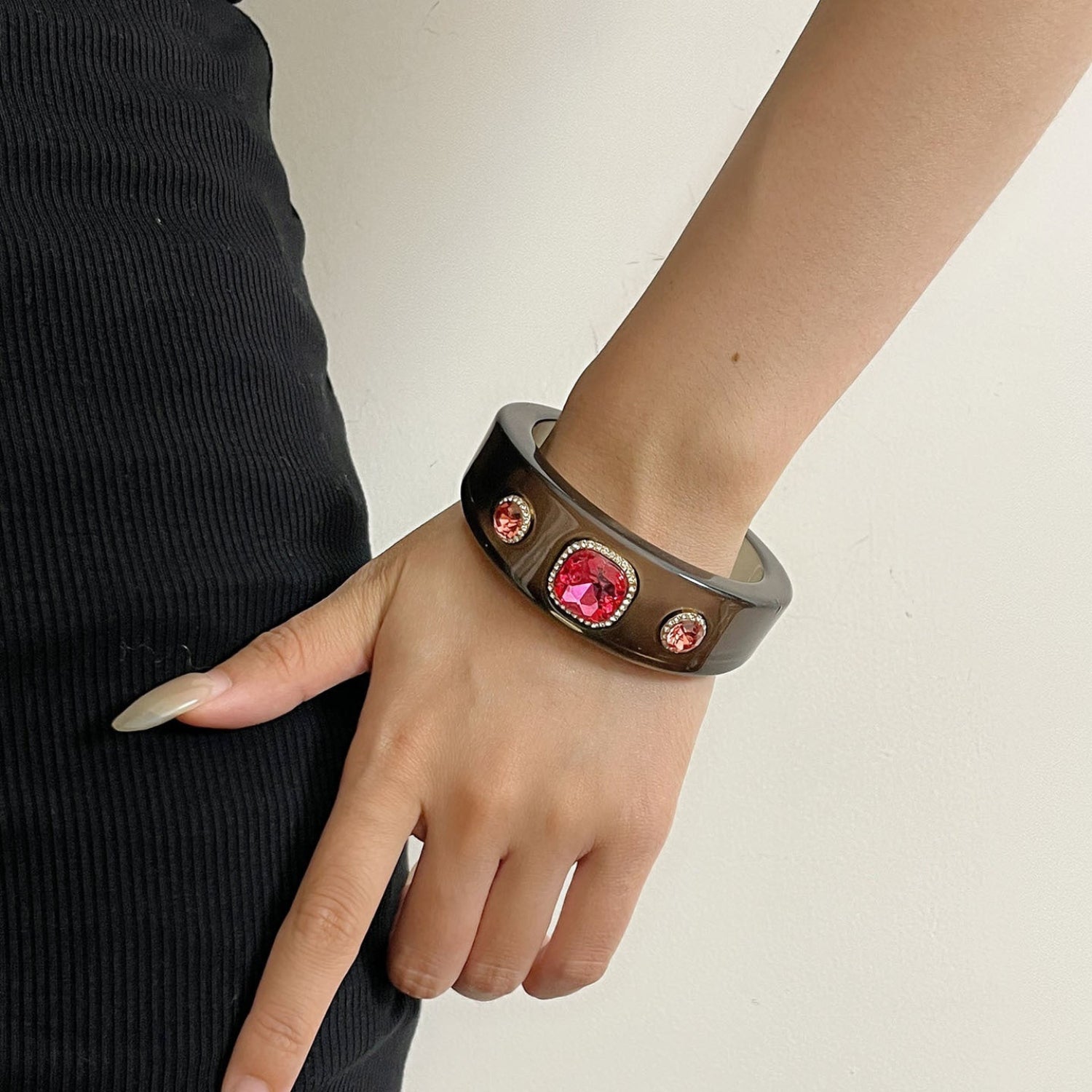Smoky Grey Cuff Bracelet with Pink Gemstones JLTB1118