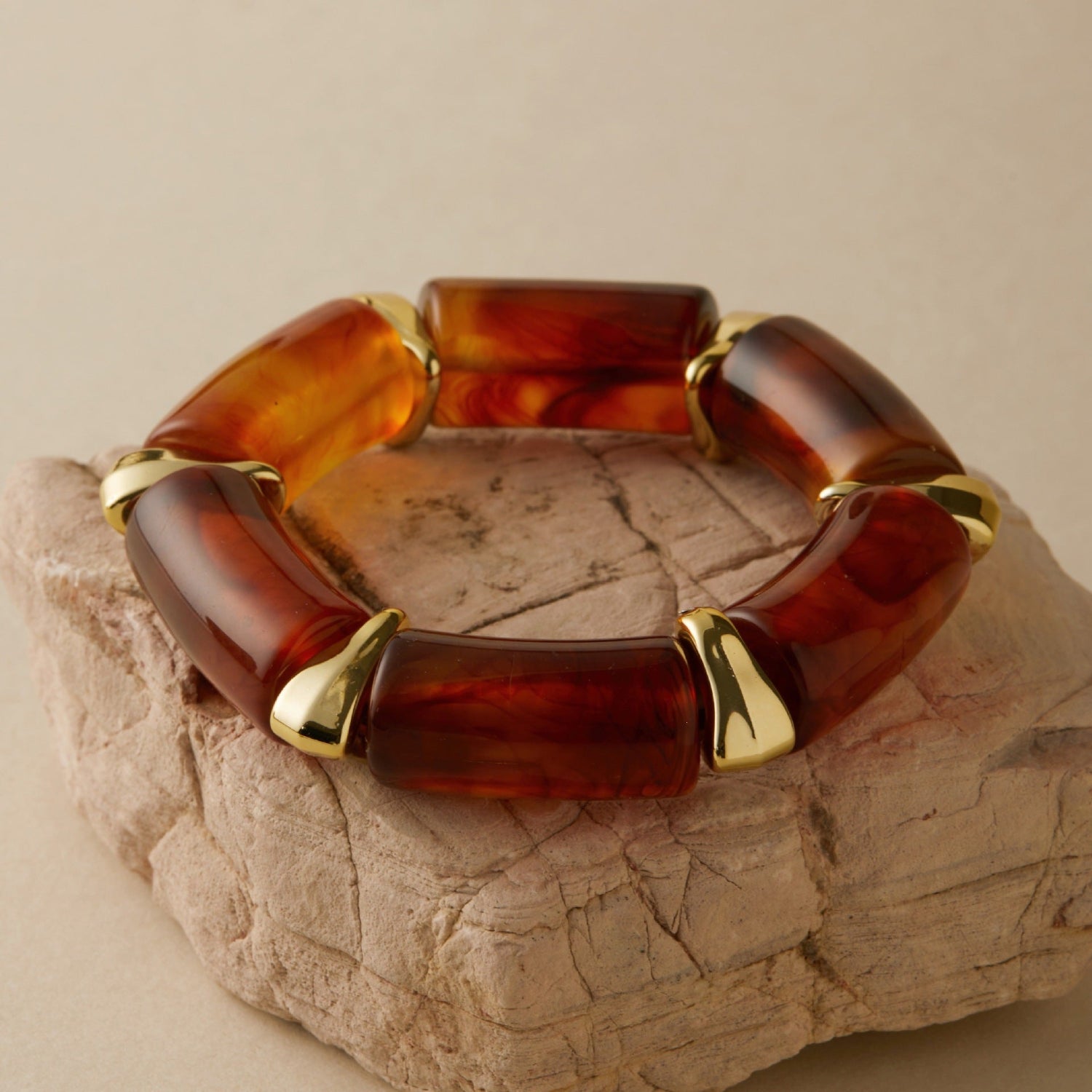 Amber Tortoise Resin Stretch Bracelet JLTB1129