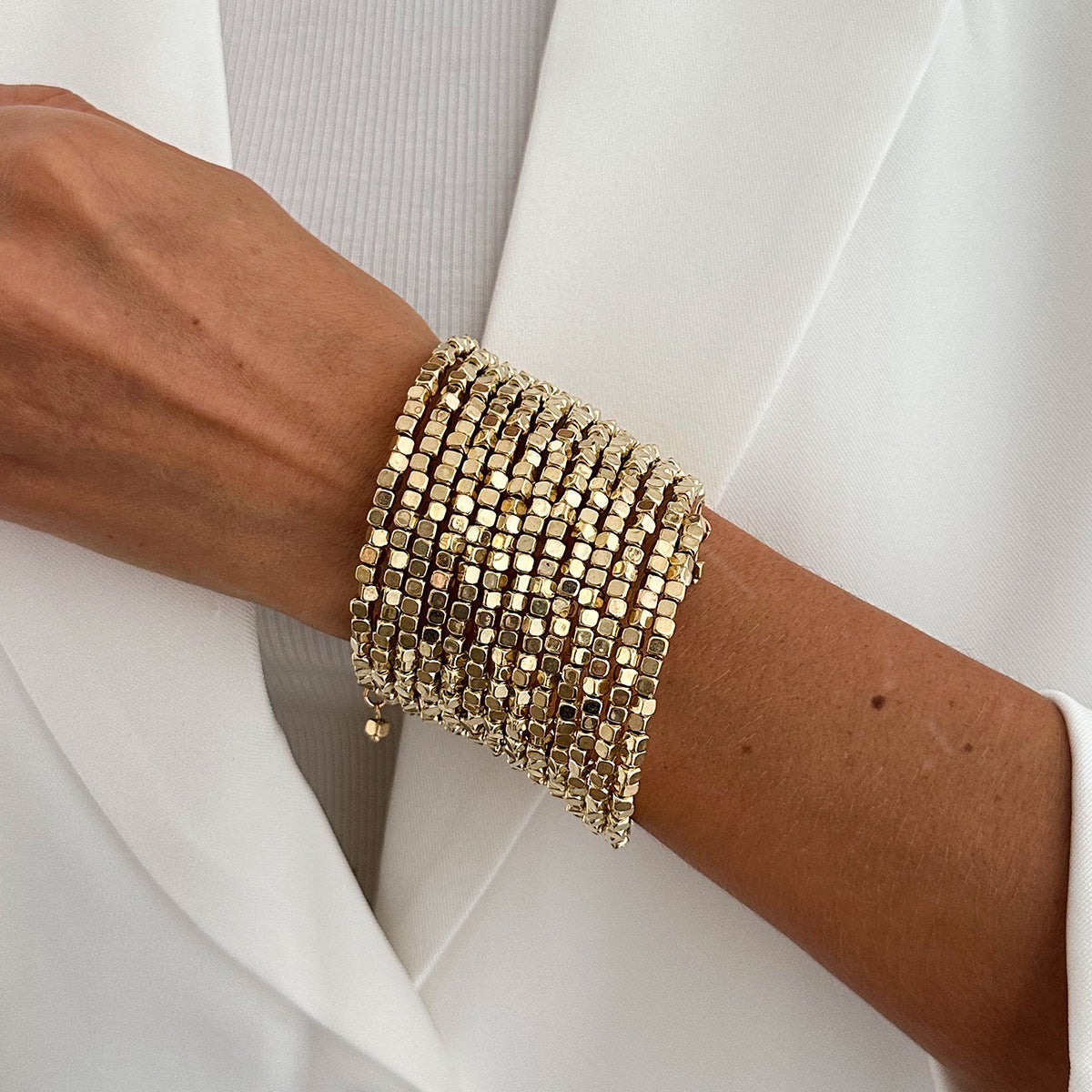 Elegant Gold Stack Bracelet JLTB1139