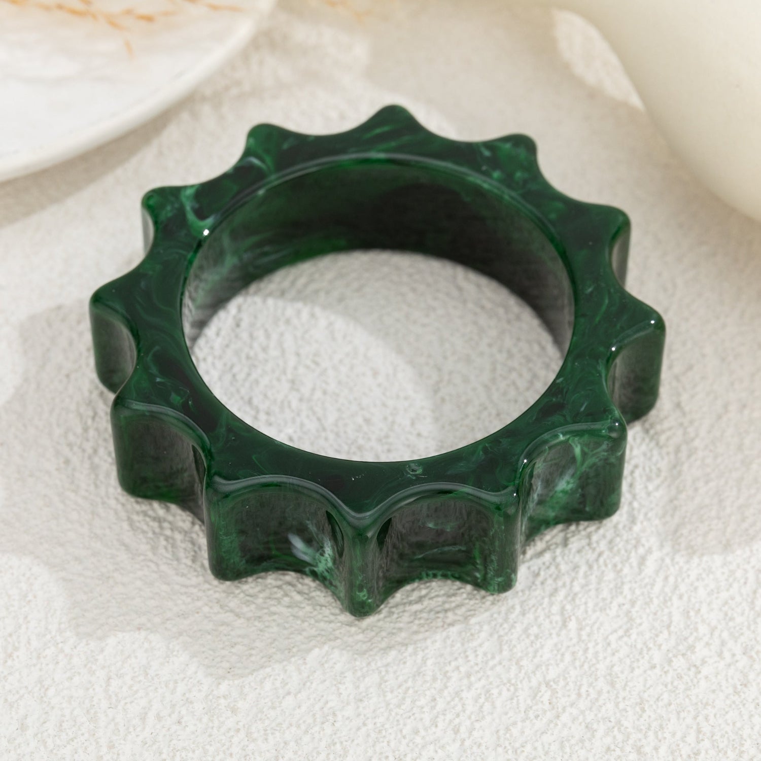 Green Starburst Modern Resin Bangle JLTB1169