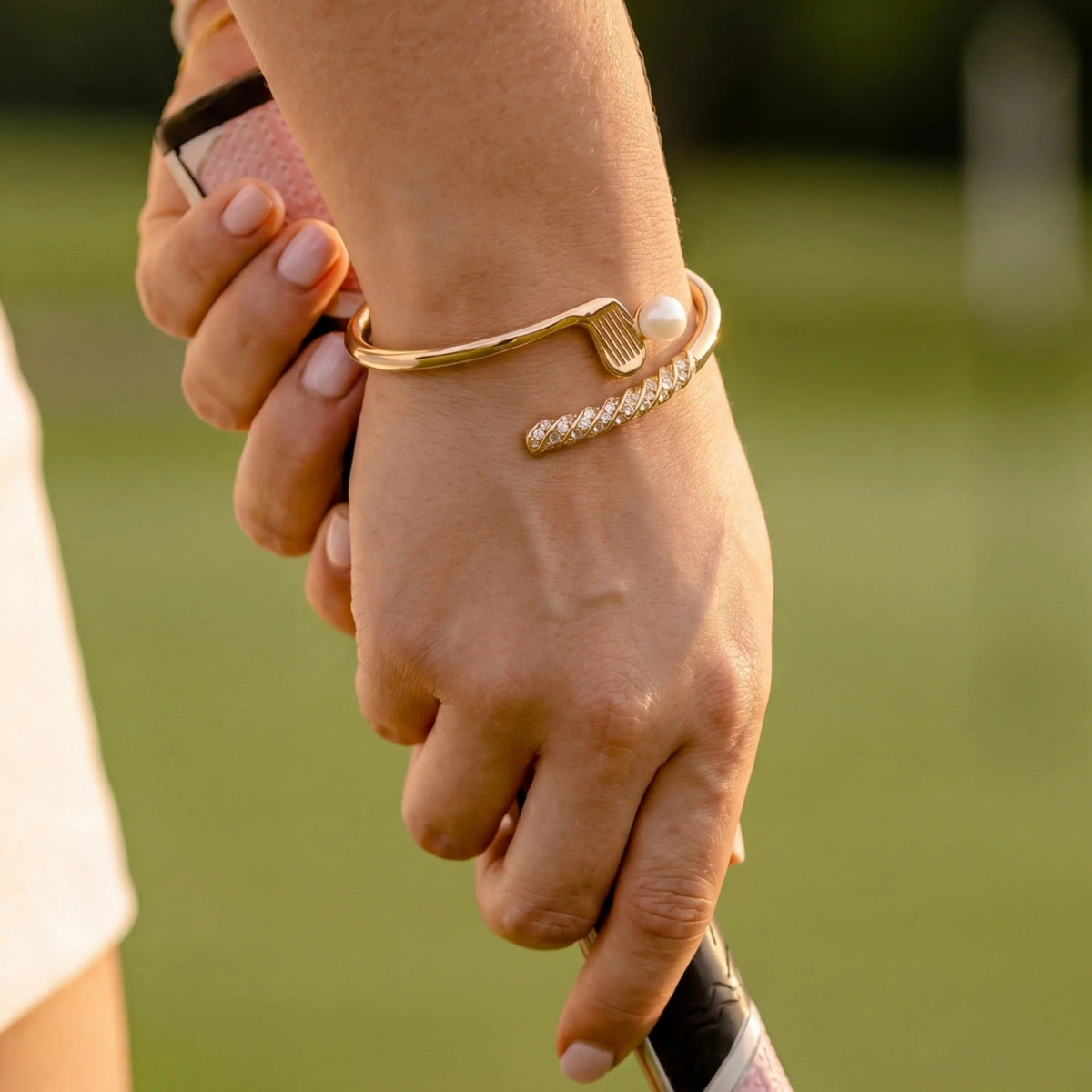 Gold Golf Sporty Pearl Bangle JLTB1222