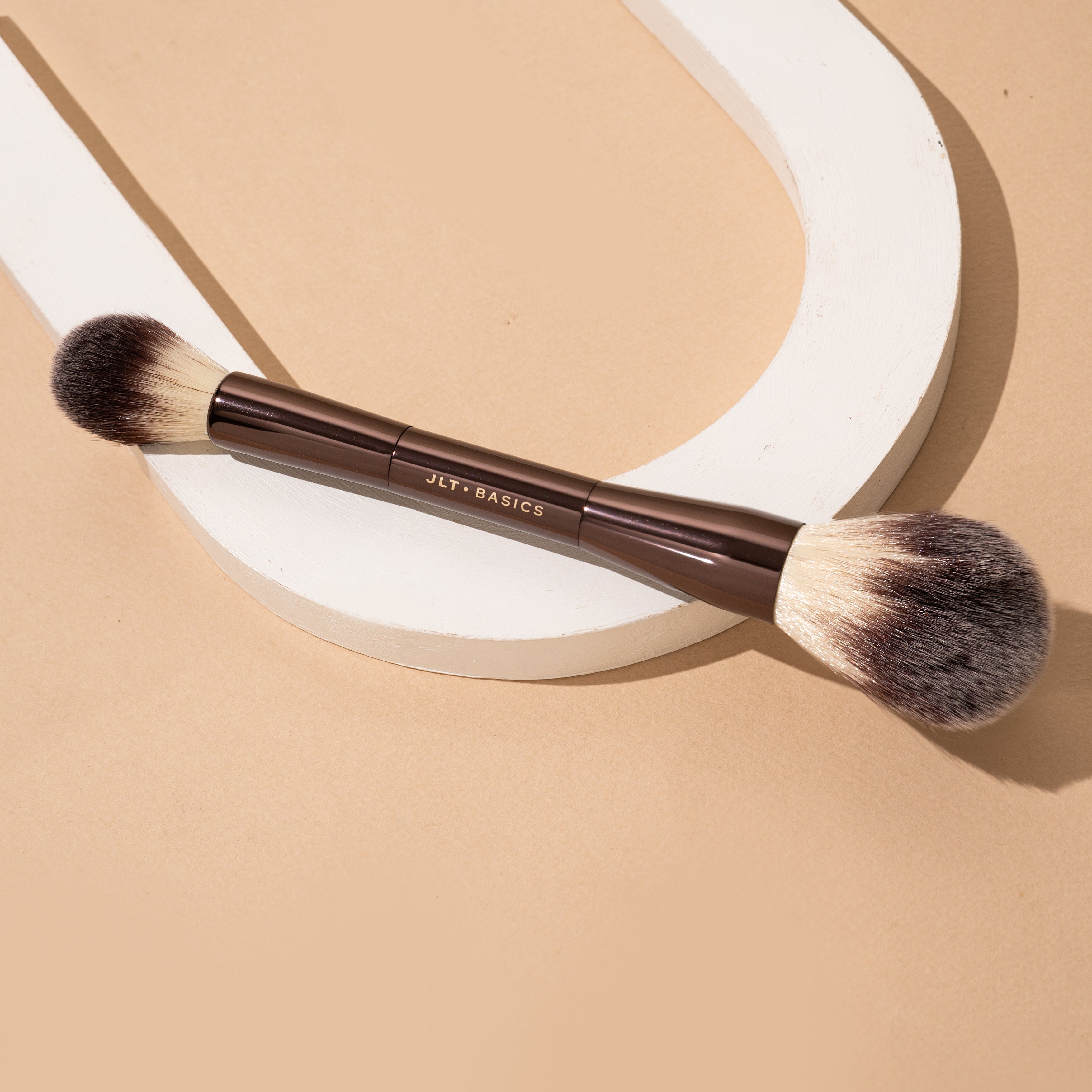 Just Lil Things  Powder_Brush JLTBASICS 0001