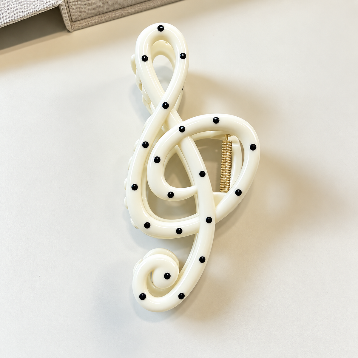 White Treble-Clef Shape Hair Clip JLTC0181