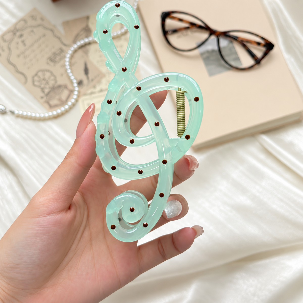 Mint Green Abstract Hair Claw Clip JLTC0182
