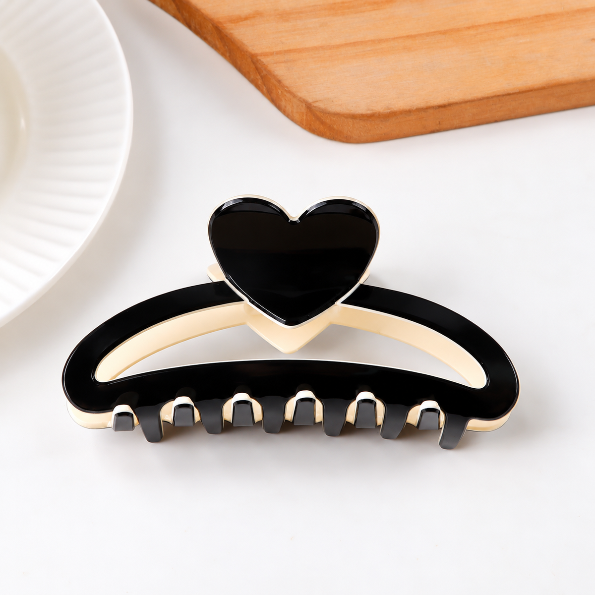 Black Heart Hair Claw Clip JLTC0184