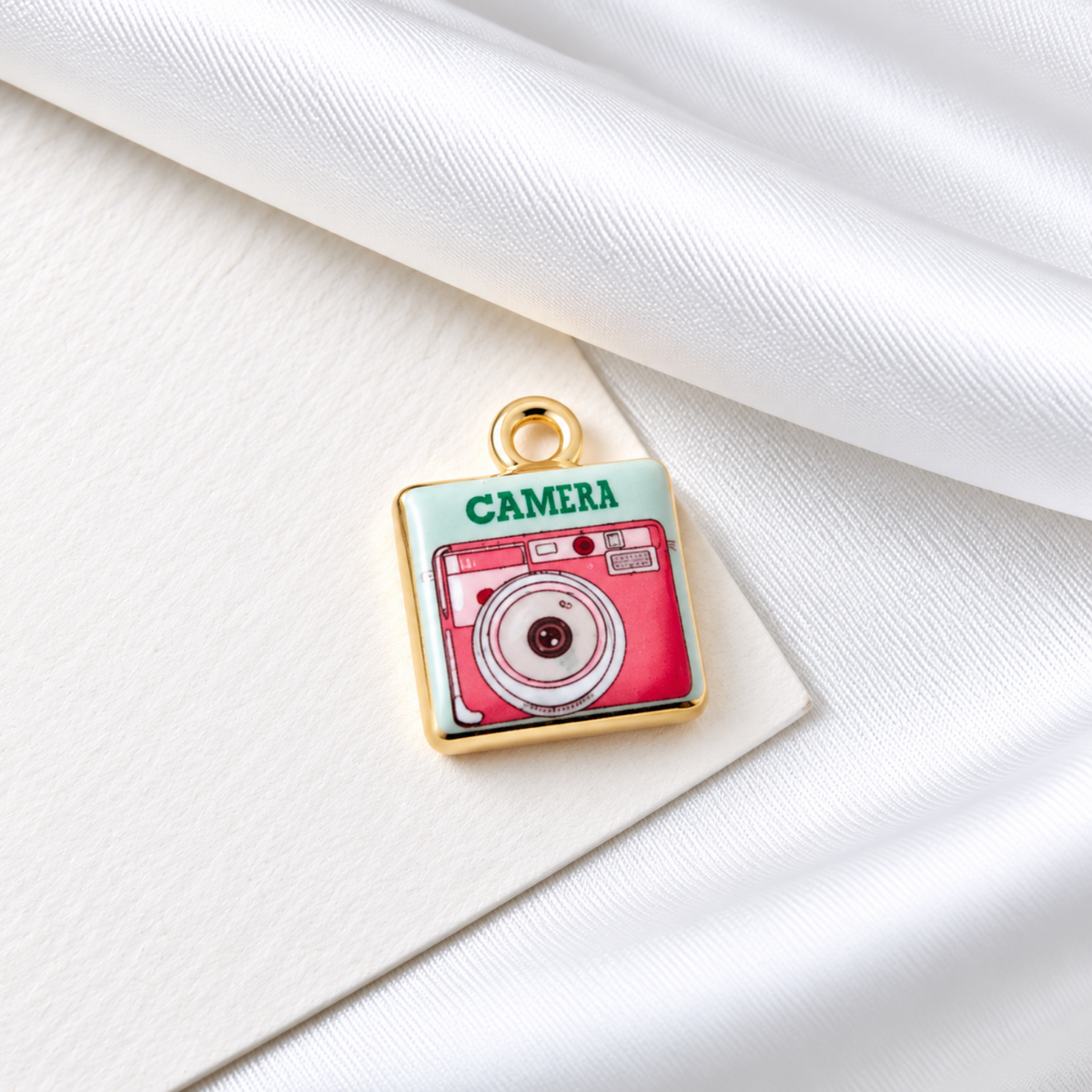Pink Retro Camera Charms JLTCH0091