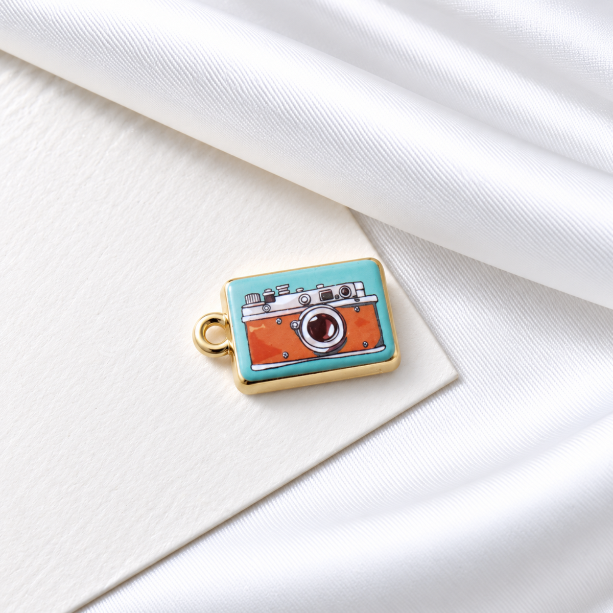 Vintage Orange Camera Enamel Charms JLTCH0092