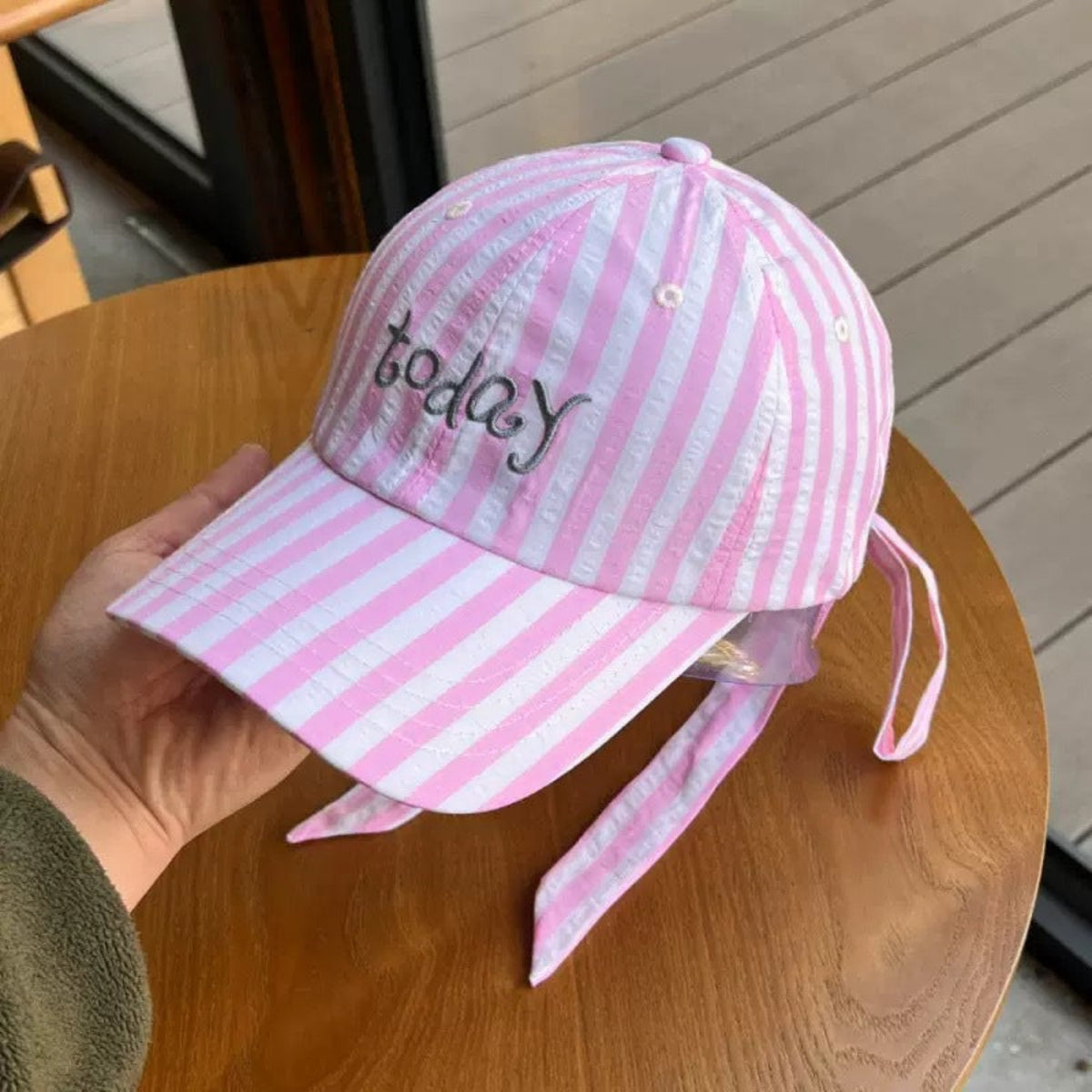 Pink Striped Bow-Tie Baseball Cap JLTCP0043