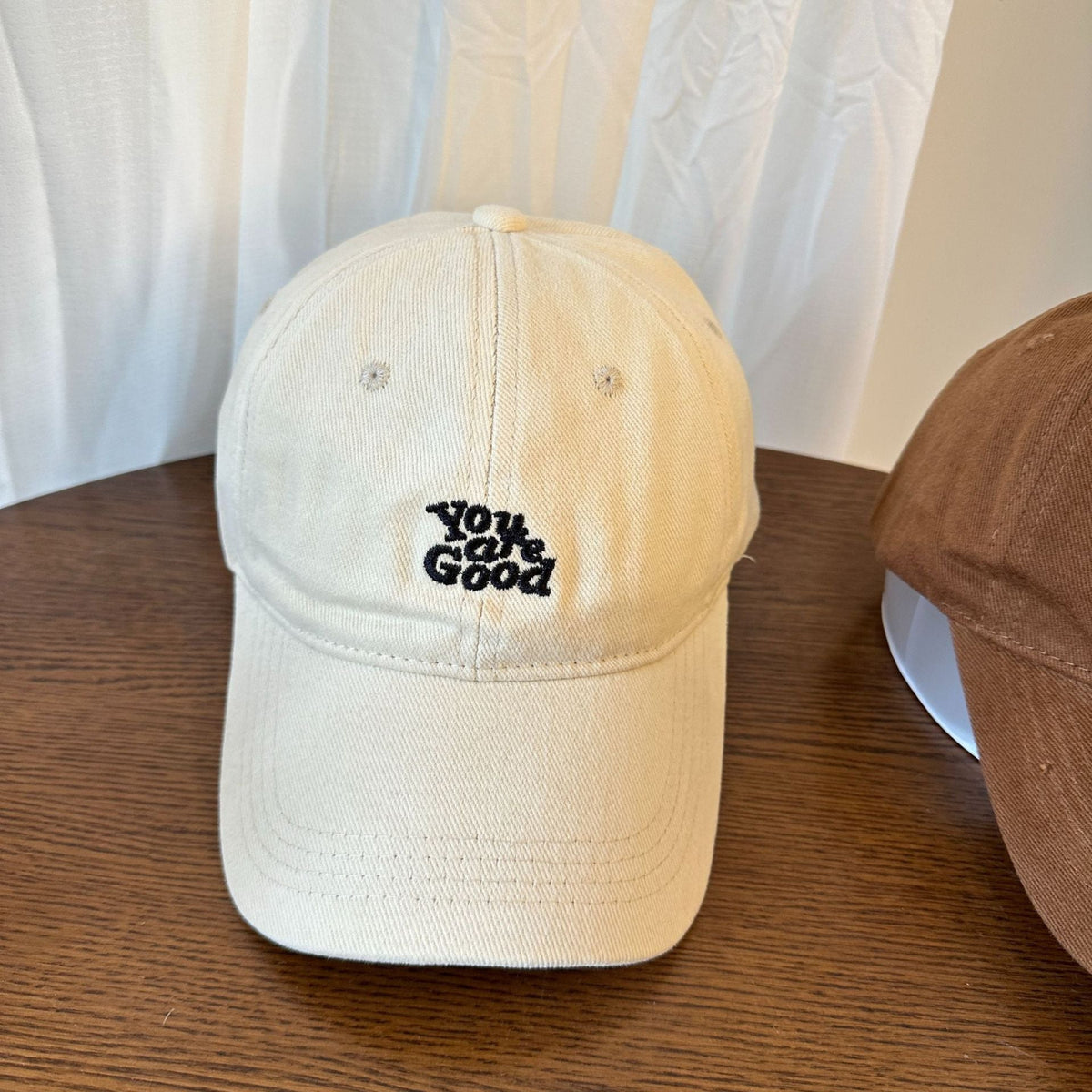 Ivory Black Motif Baseball Cap JLTCP0052