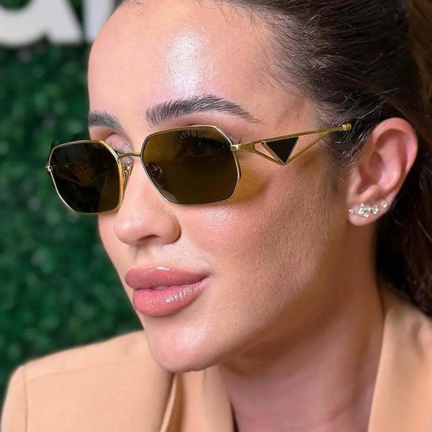 Gold Hexagon Frame Black Sunglasses JLTG0291