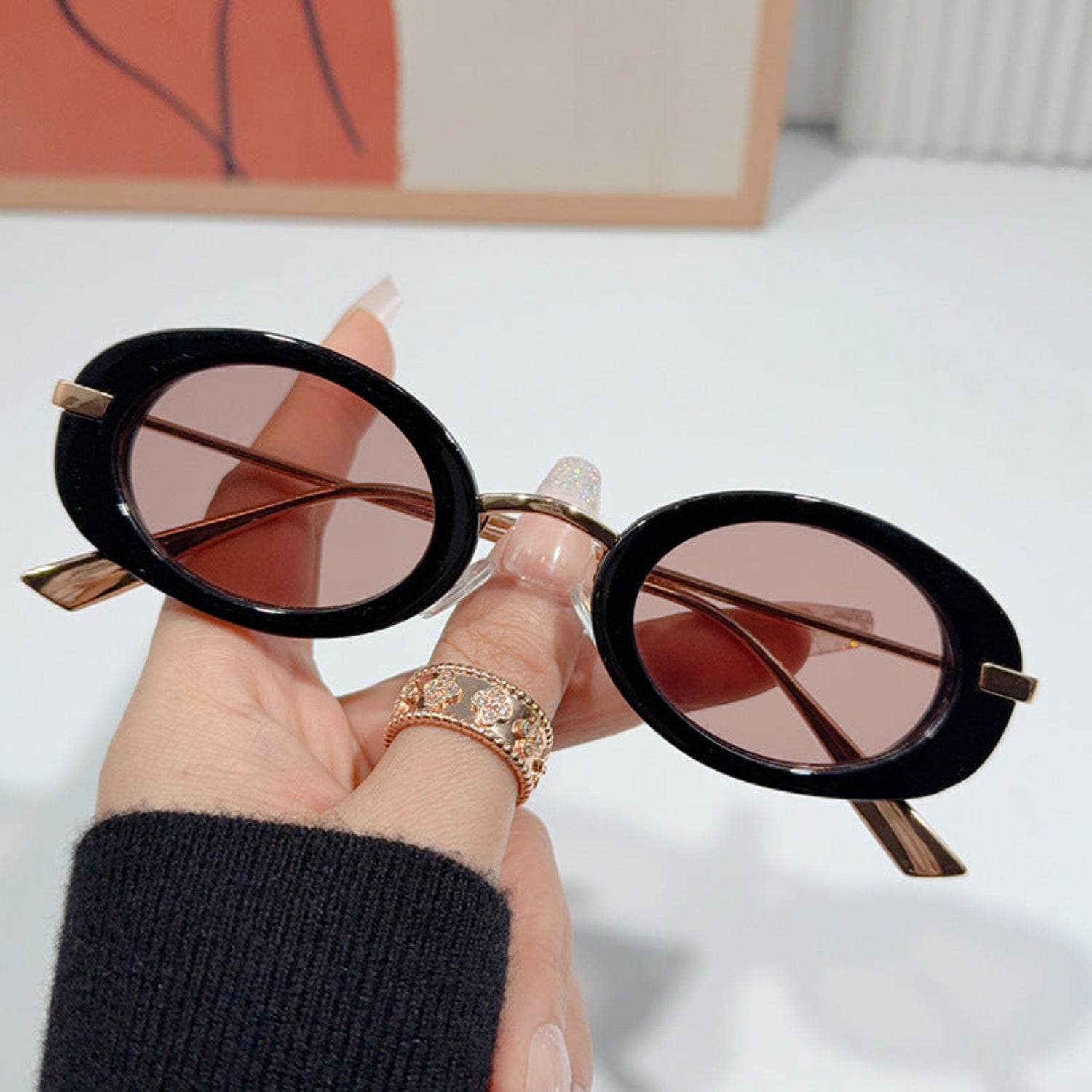 Gold Bridge Pink Oval Sunglasses JLTG0348