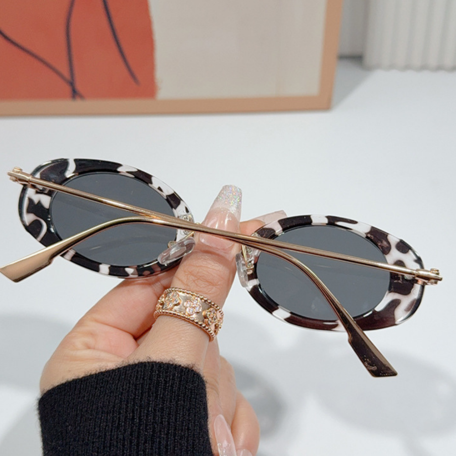 Gold Bridge Marble Oval Sunglasses JLTG0349
