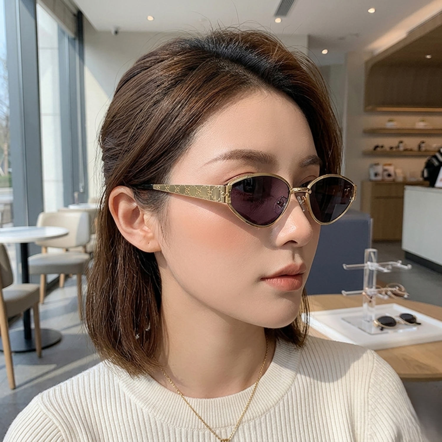 Gold Patterned Temple Black Sunglasses JLTG0372