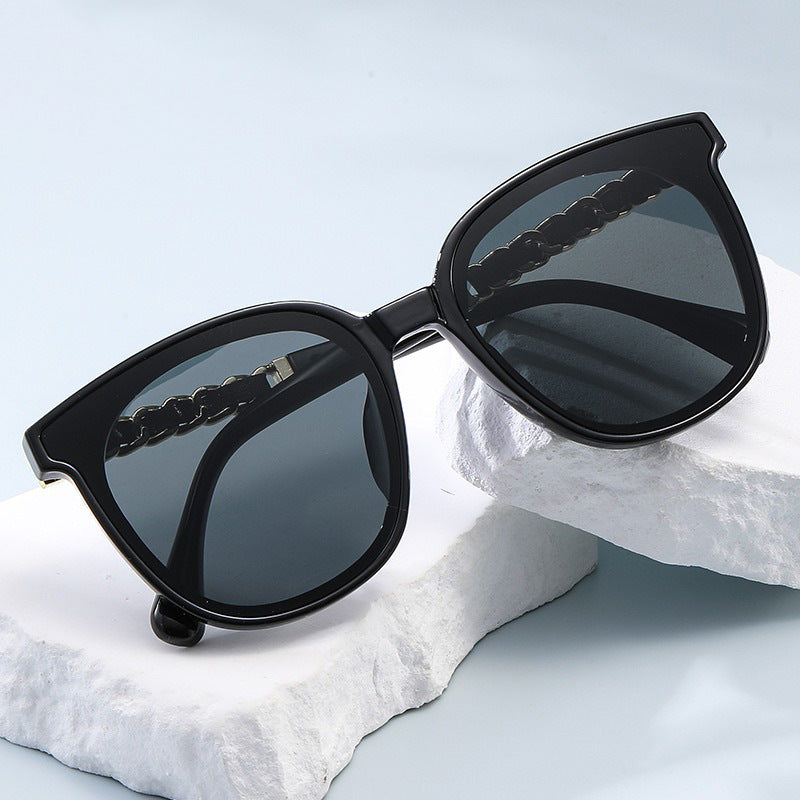Black and Gold Chain Sunglasses JLTG0385