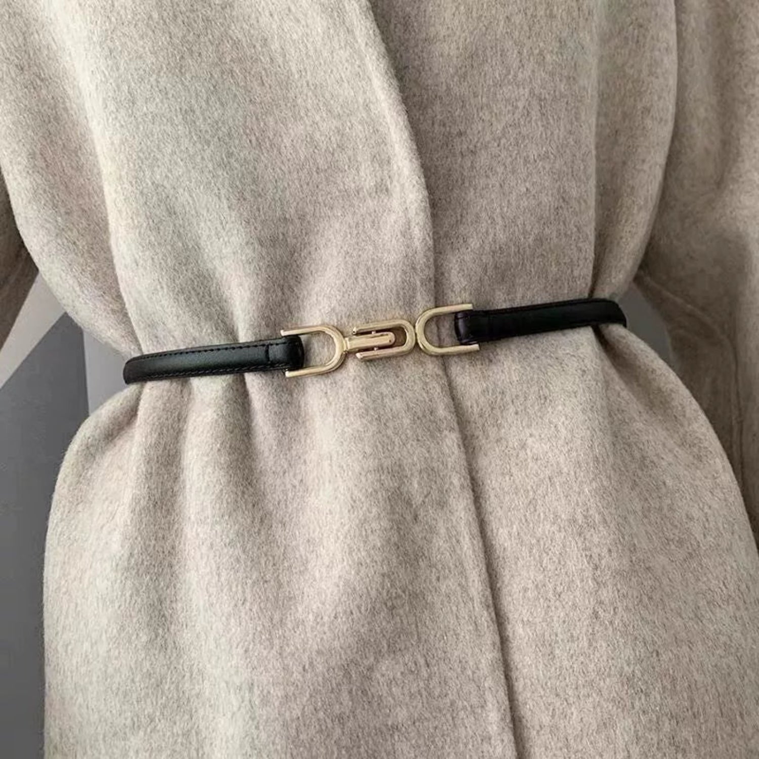 Minimalist Gold Clasp Skinny Black Belt JLTHB0274