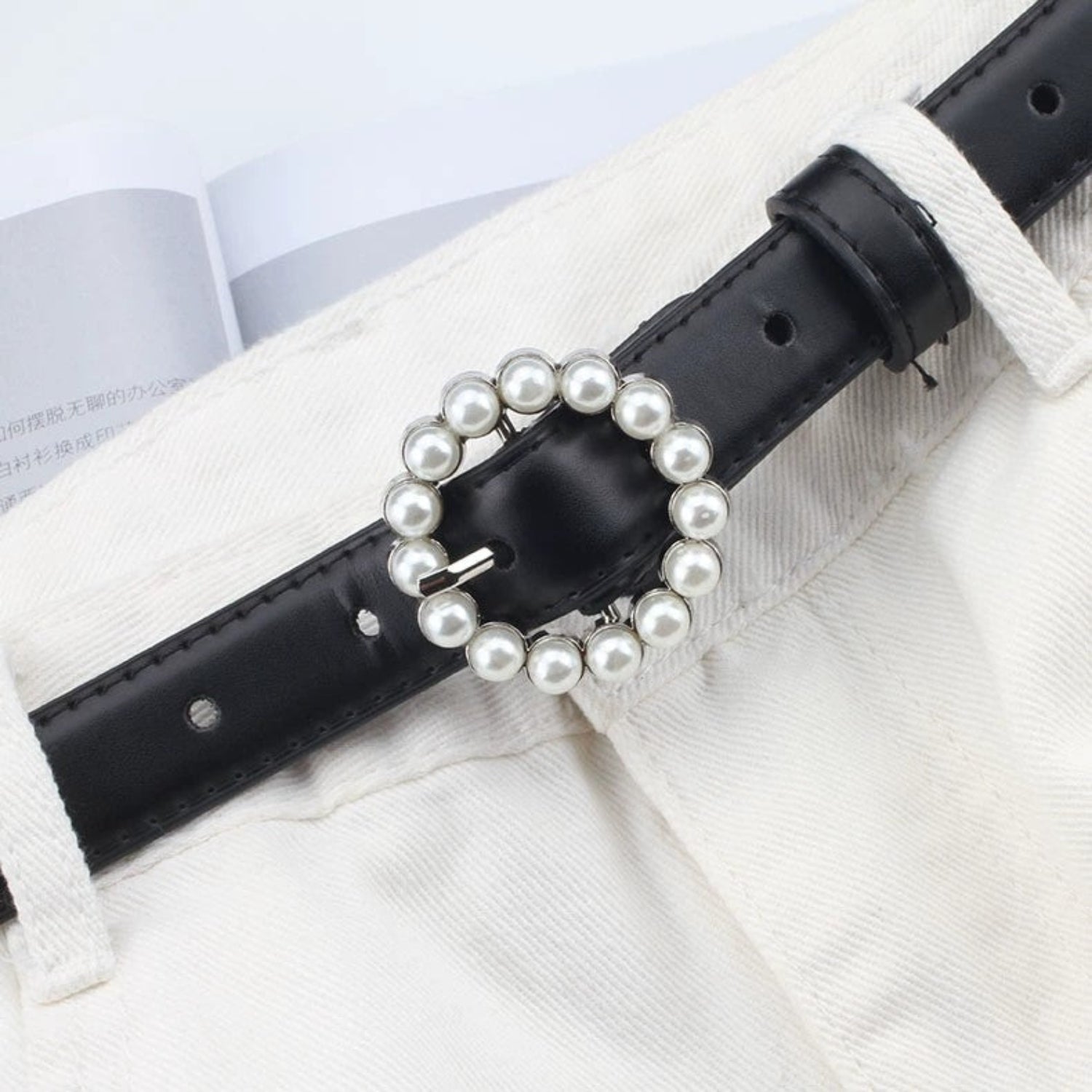 Elegant Round Pearl Buckle Belt  JLTHB0366
