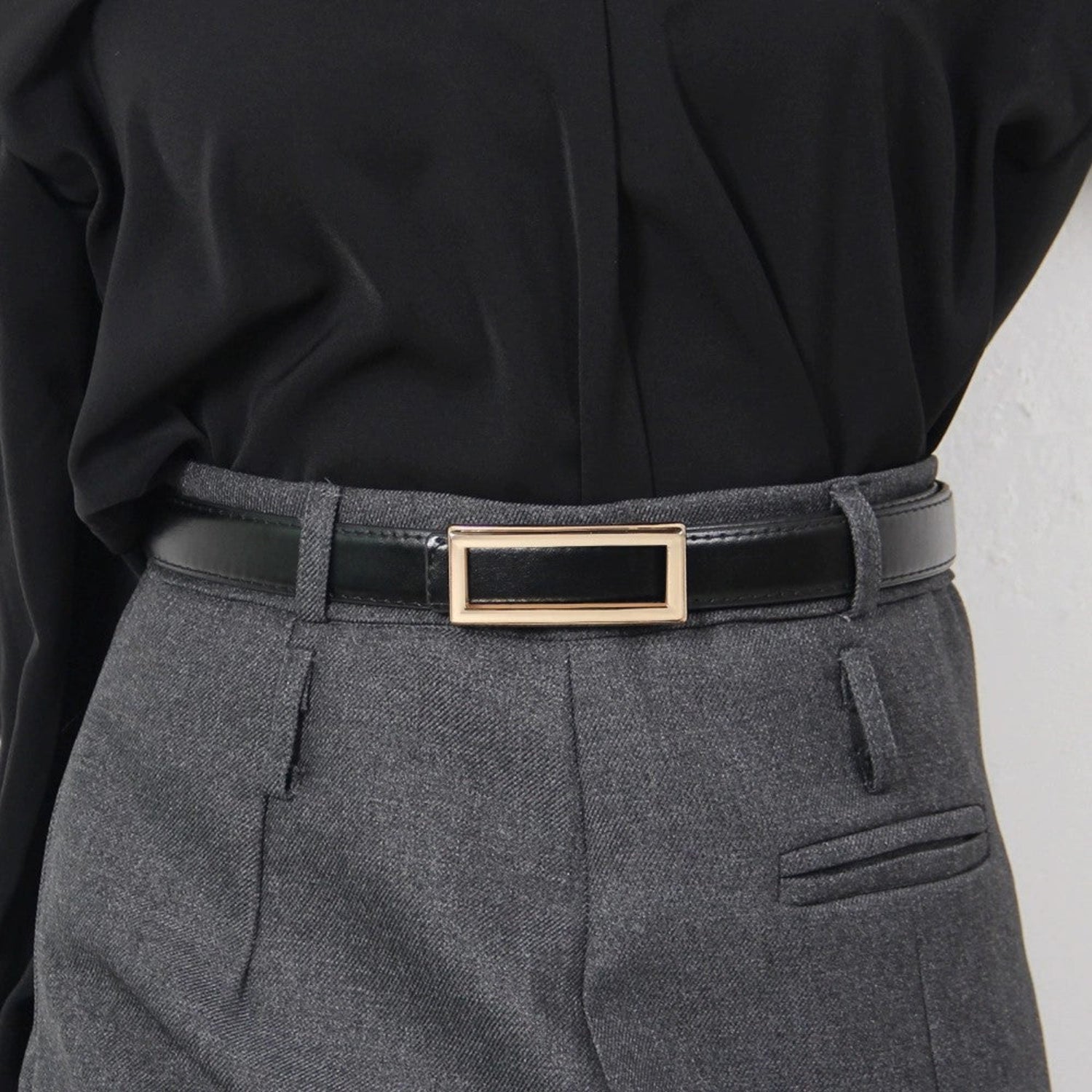 Minimalist Gold Rectangular Frame Black Belt JLTHB0378