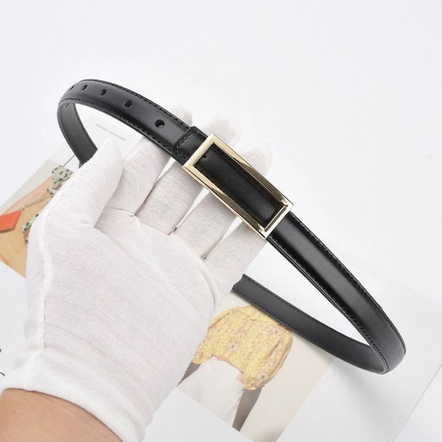 Minimalist Gold Rectangular Frame Black Belt JLTHB0378