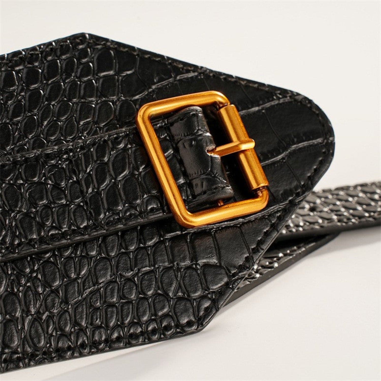 Crocodile Embossed Wide Waist Black Belt JLTHB0383