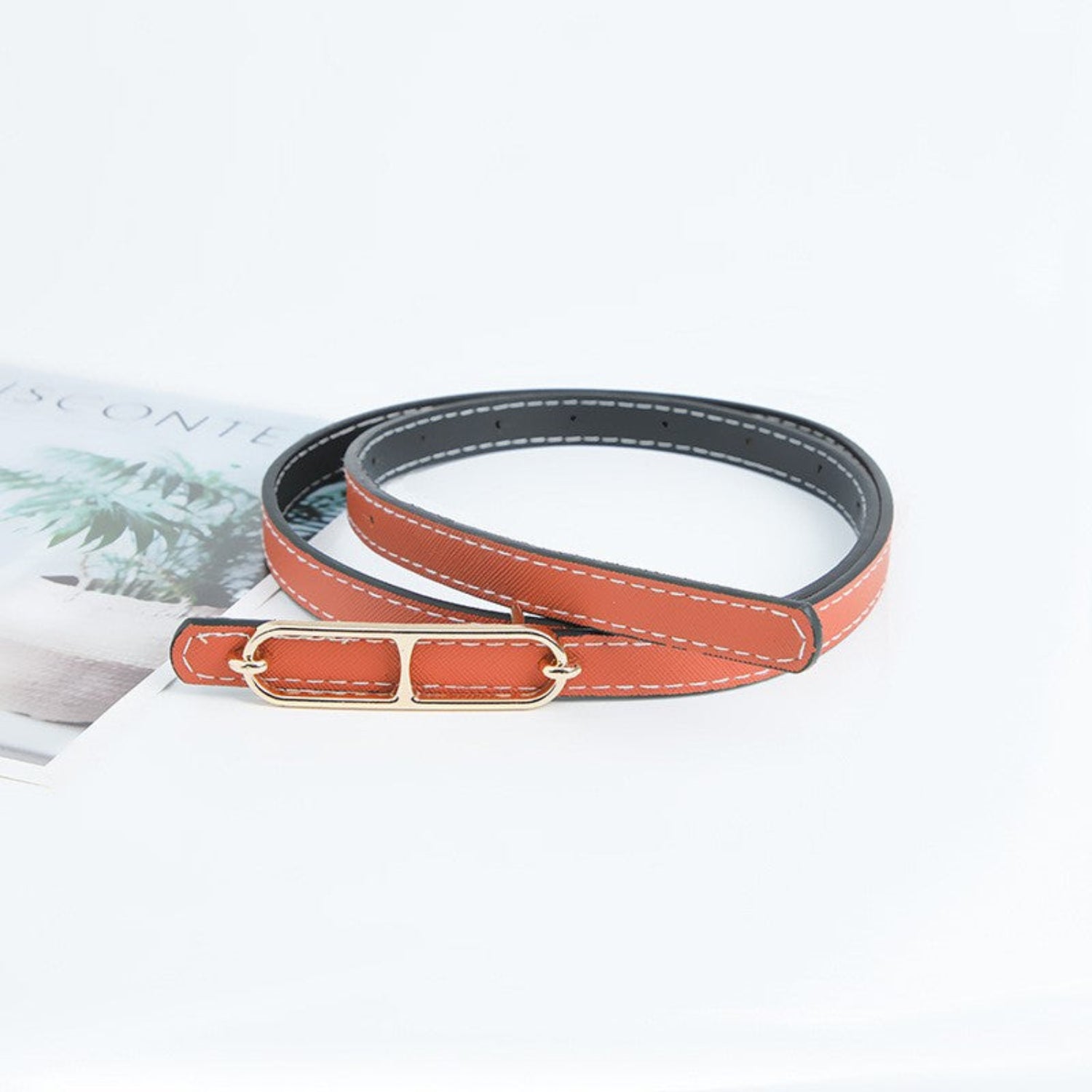 Pearl Wreath Buckle Skinny Brown Belt JLTHB0391