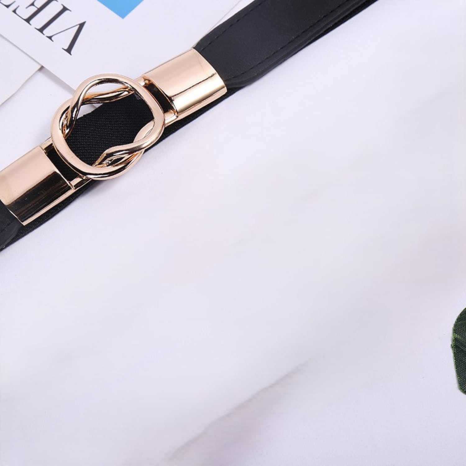 Black Slim Interlocking Circle Belt JLTHB0415